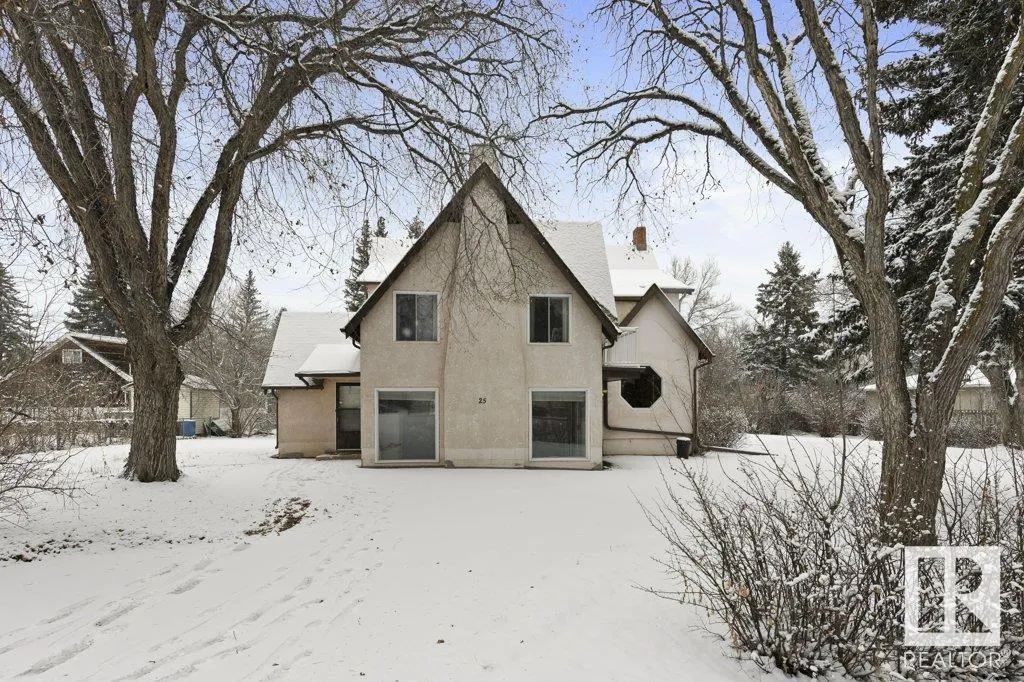 25 SUNNYSIDE Crescent