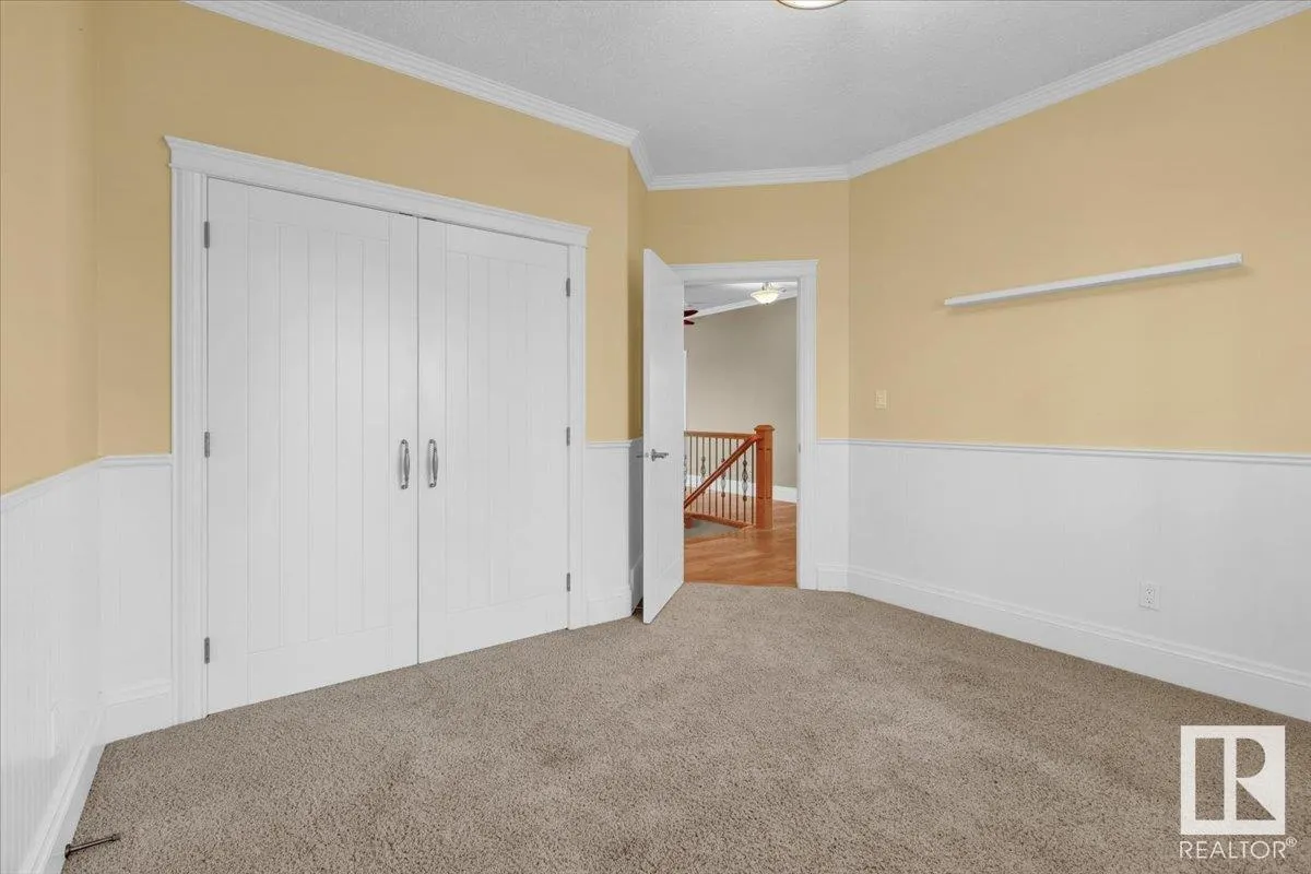 27 KINGDOM Place