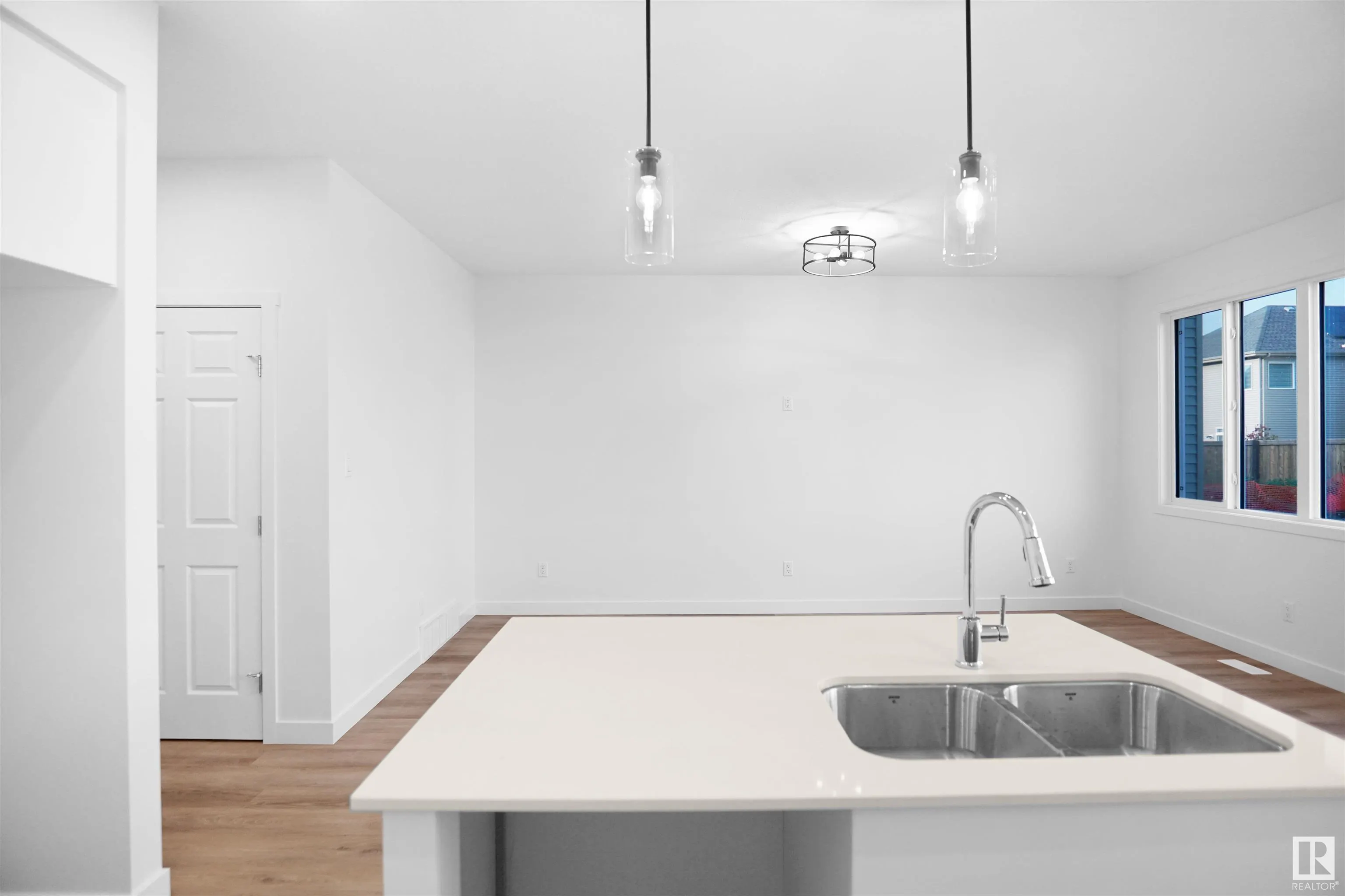 266 SUNLAND Way