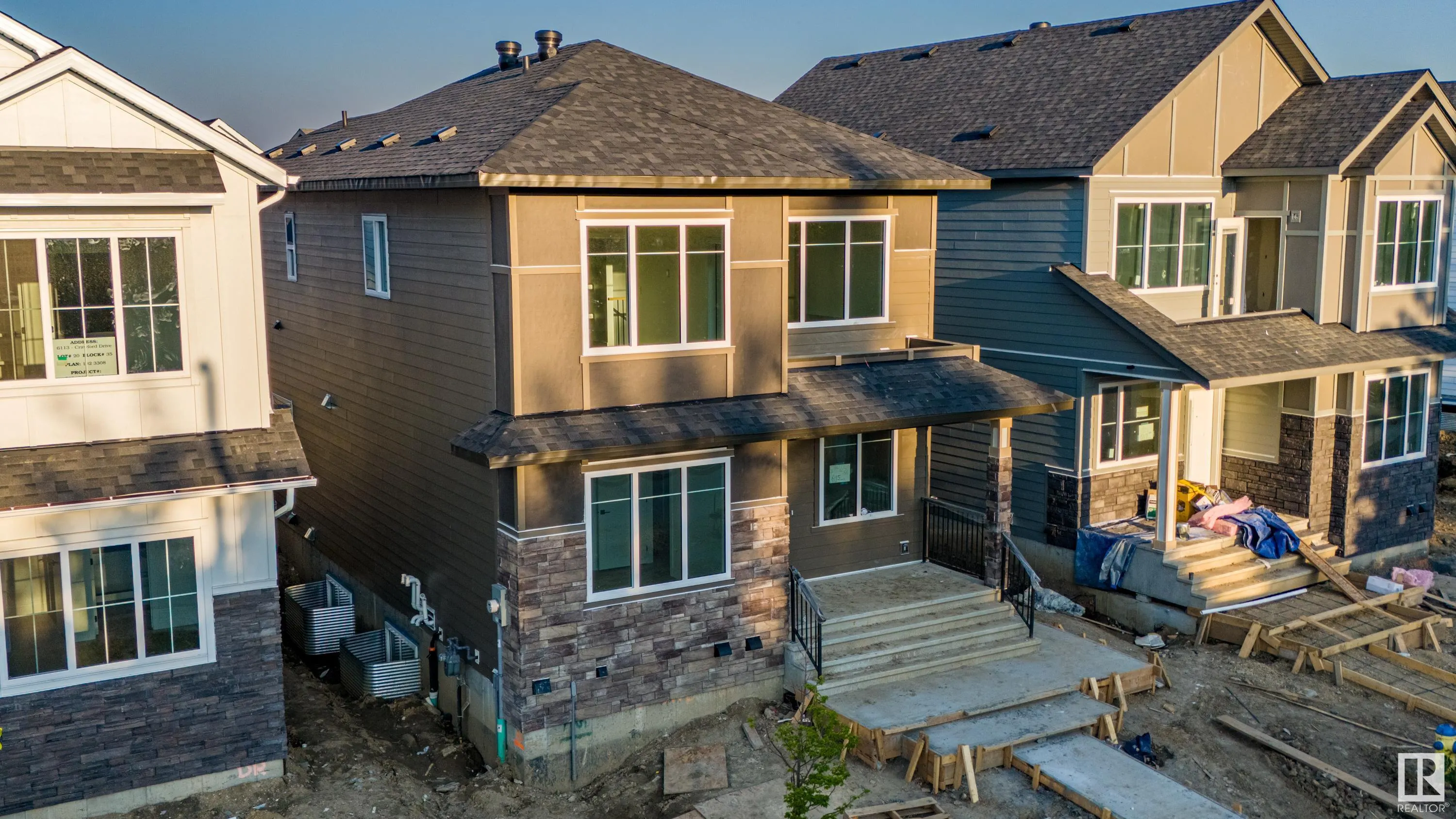 6115 CRAWFORD Drive