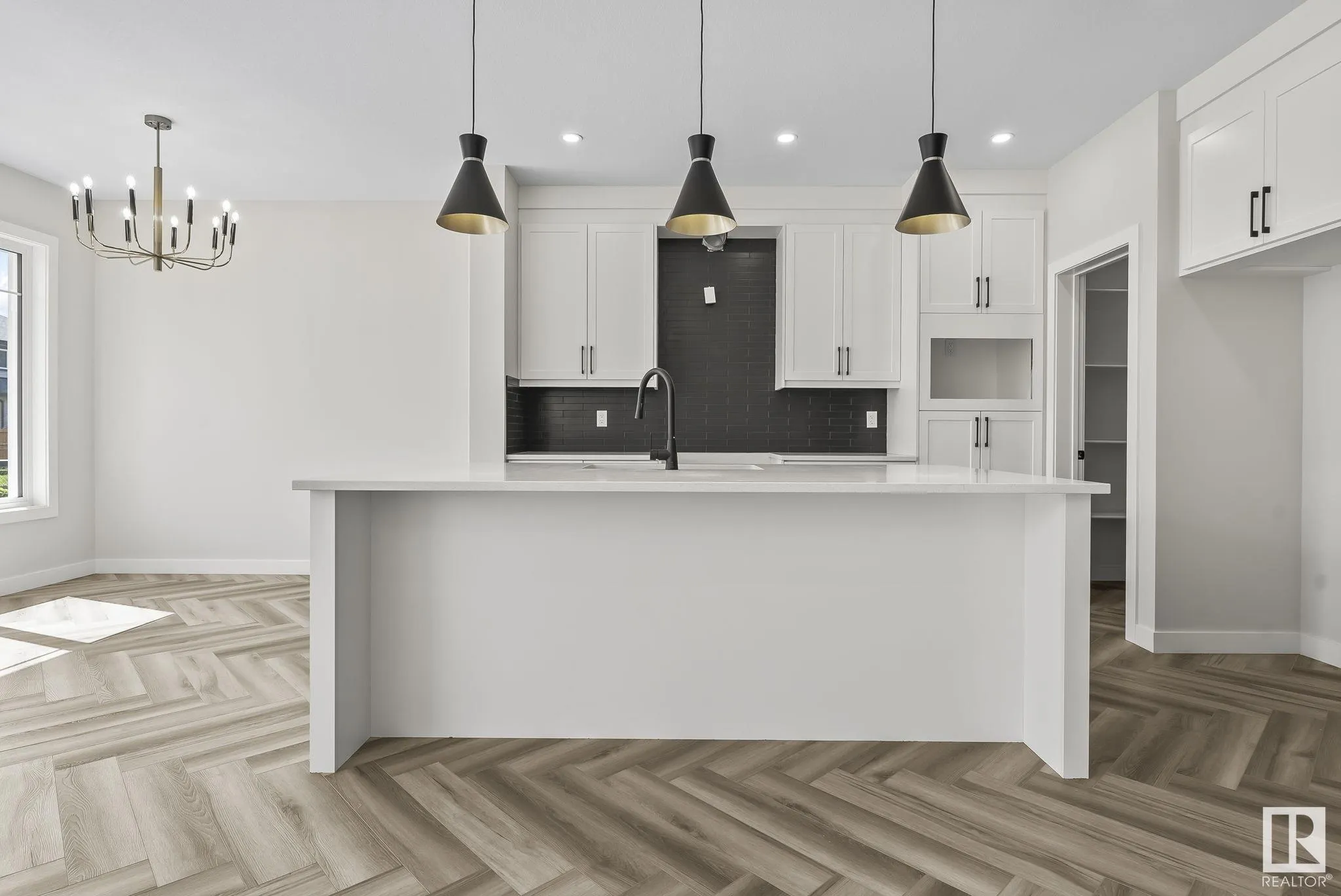 144 Larch Crescent