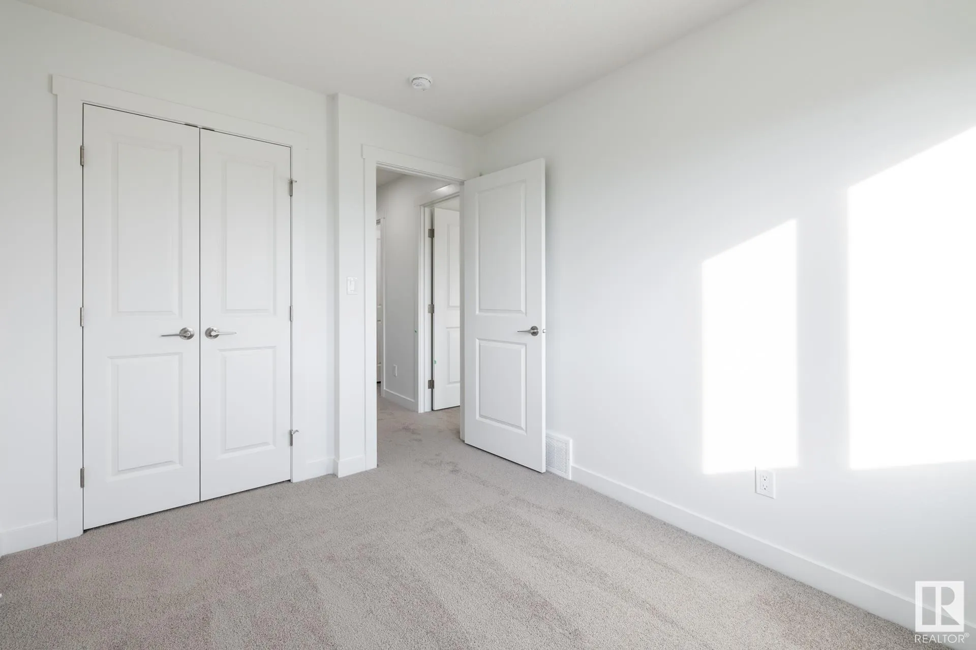 214 Salisbury Way