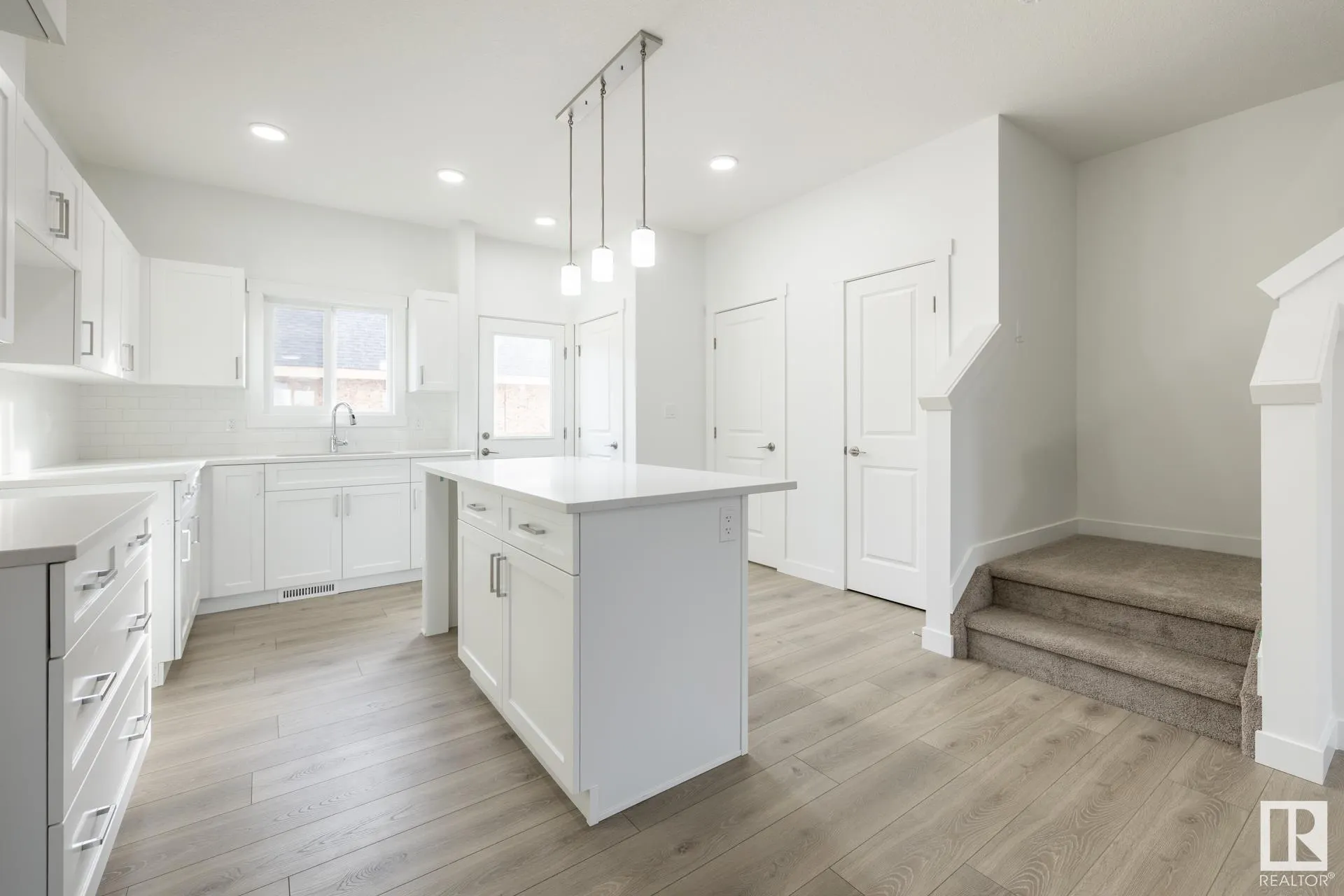 214 Salisbury Way