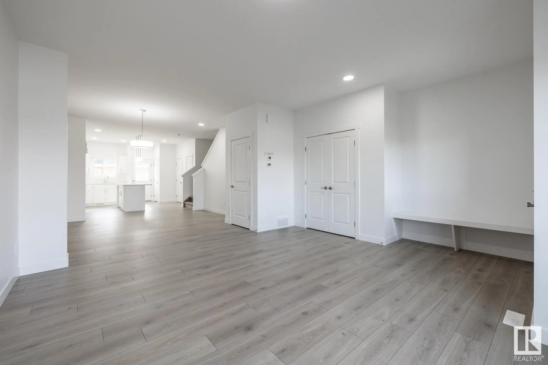 214 Salisbury Way
