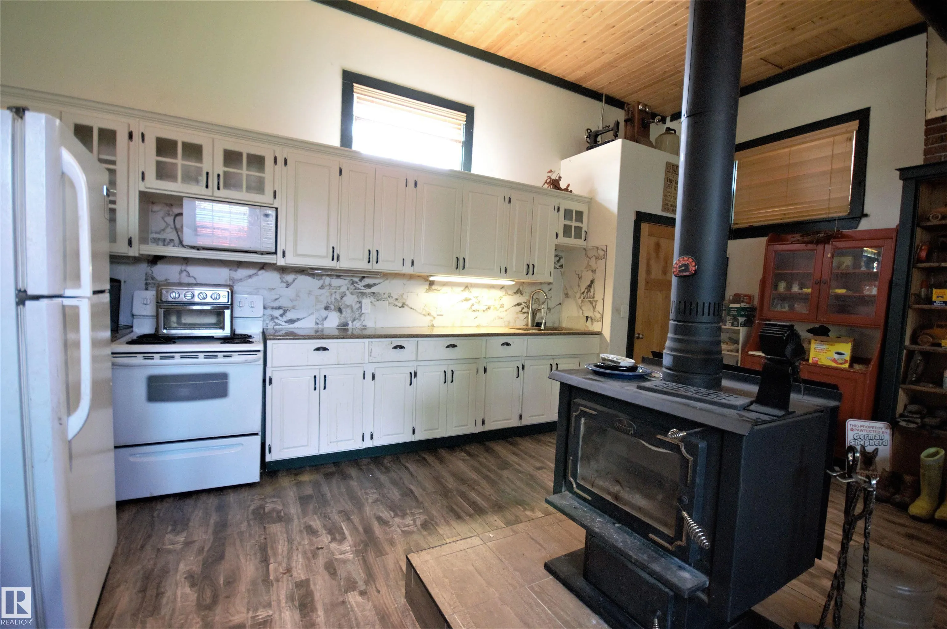63513 Rge Rd 471