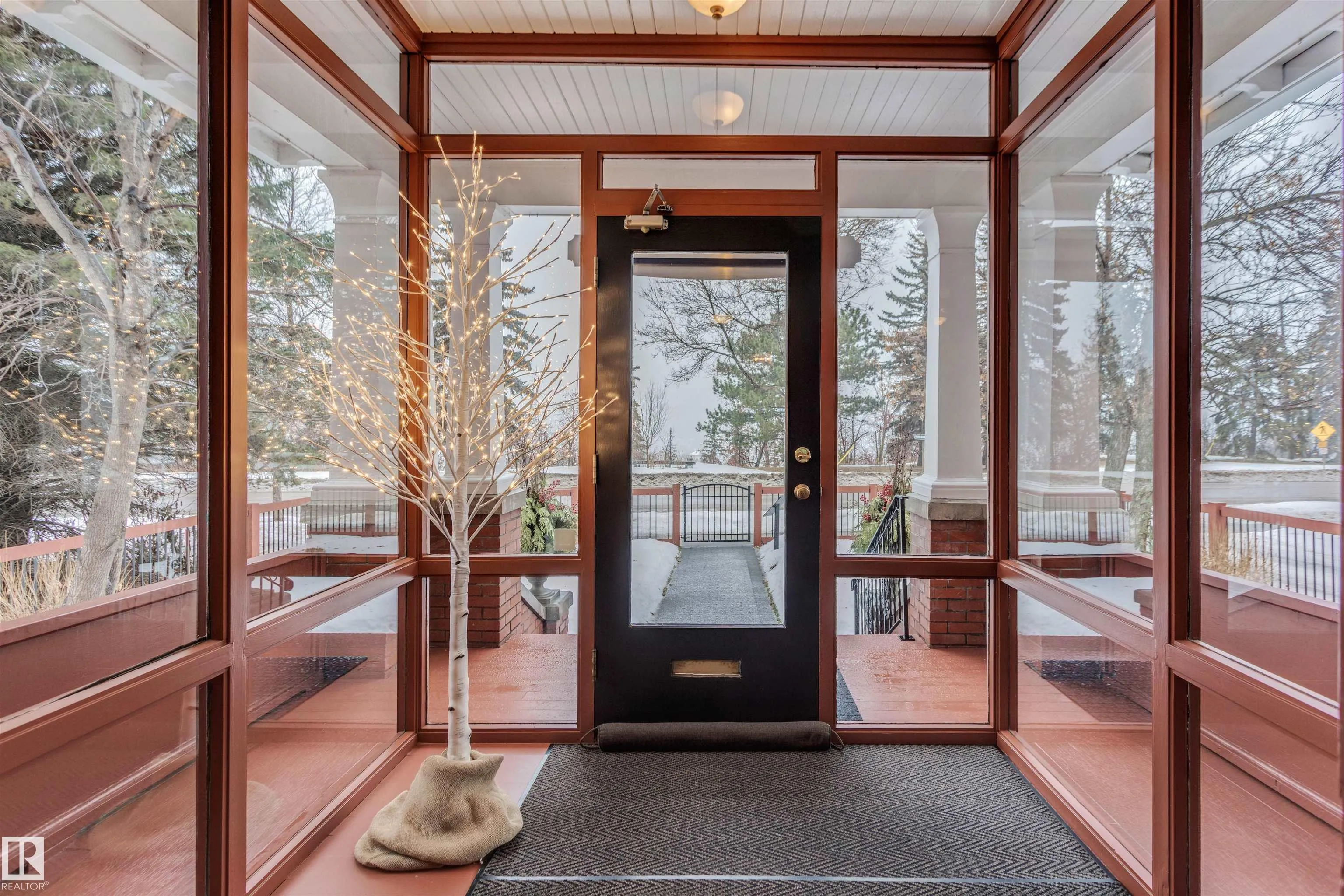 10417 SASKATCHEWAN Drive