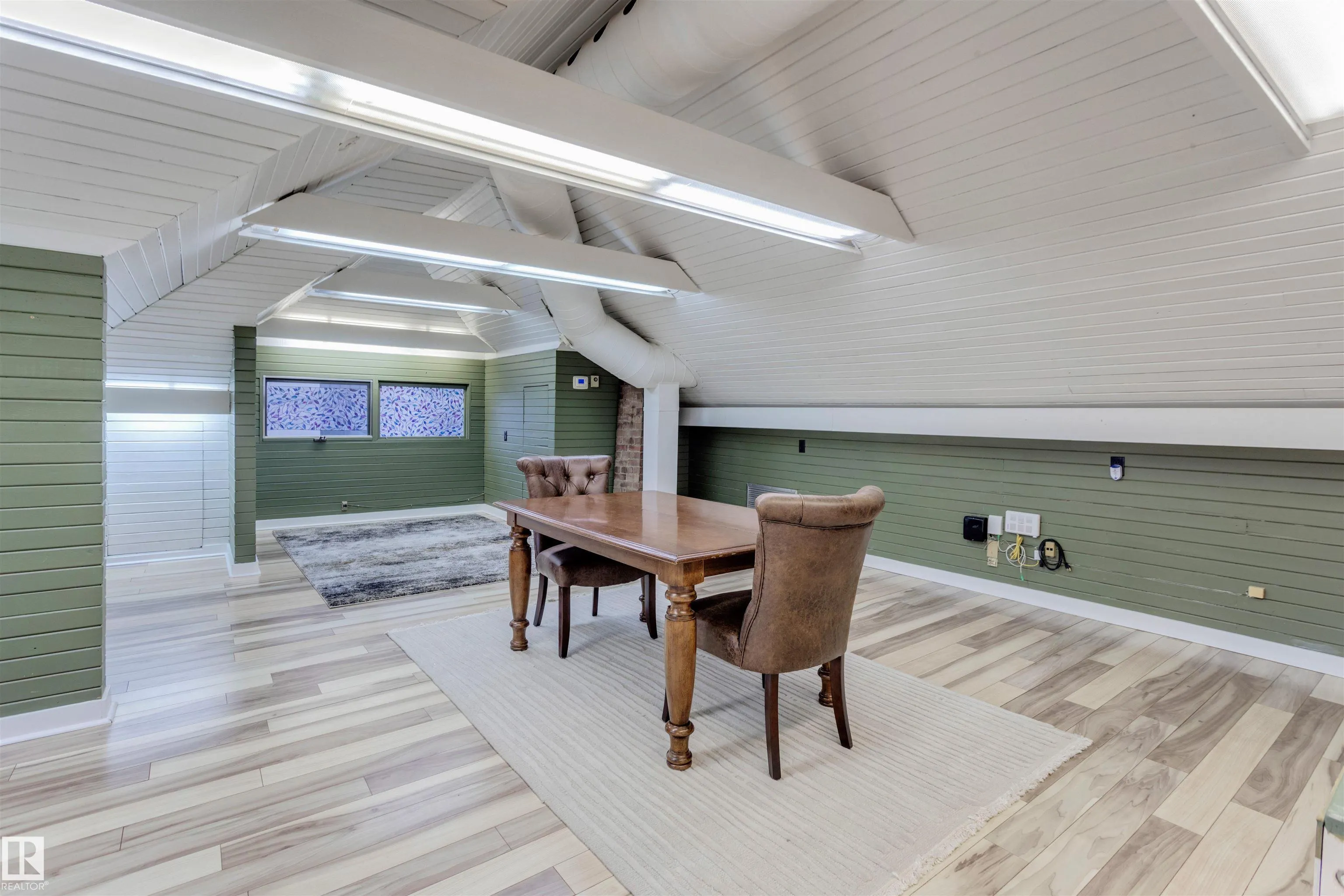 10417 SASKATCHEWAN Drive