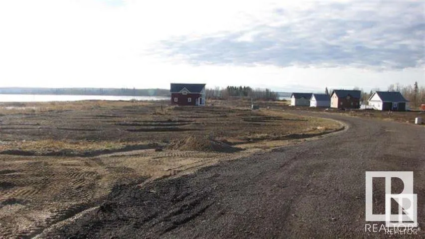 42 Highway 633 and Range Road 54