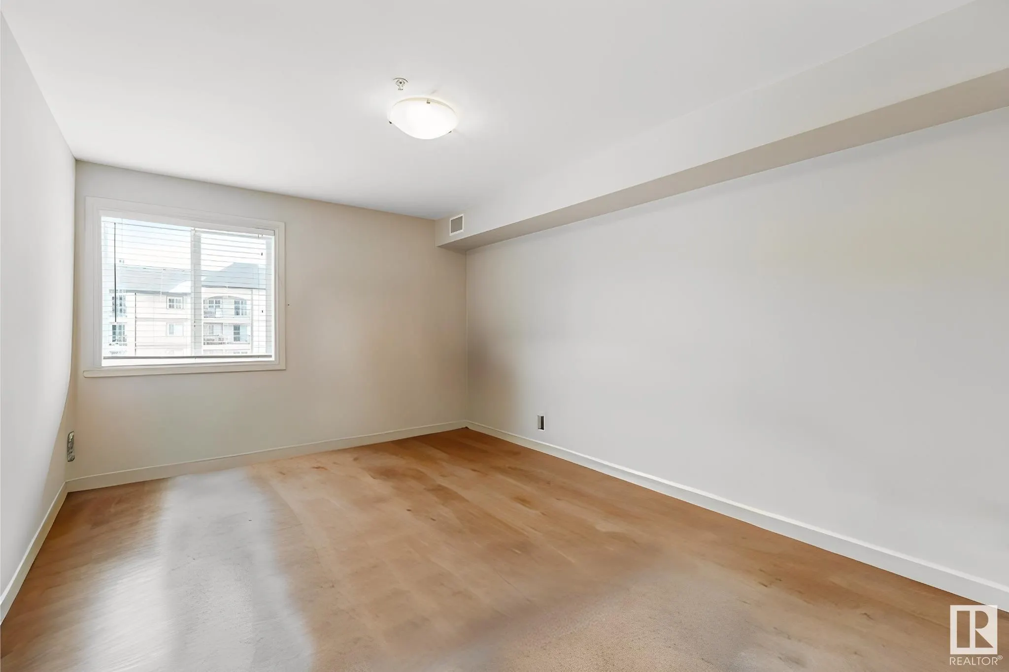 13005 140 Avenue