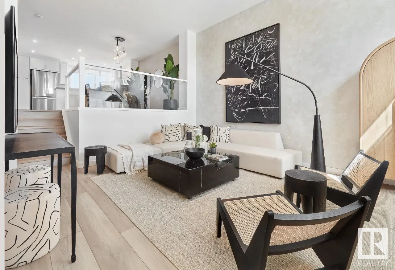 26 NETTLE Crescent