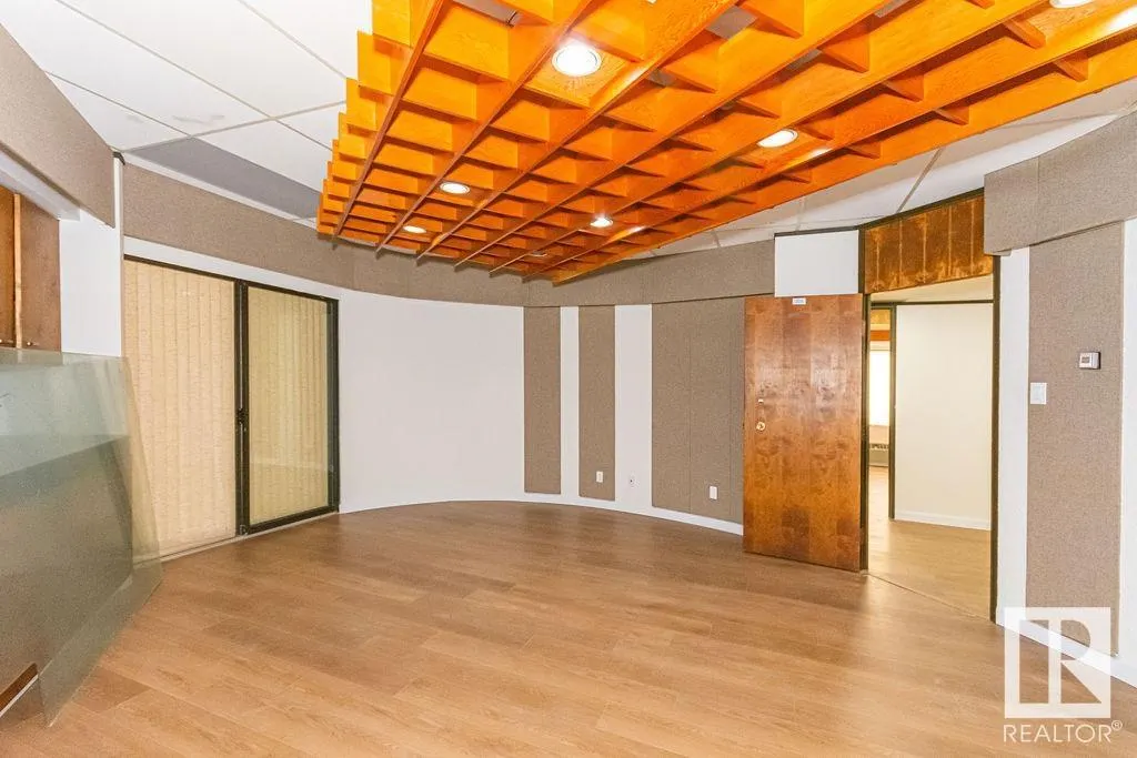 10508 107 Avenue