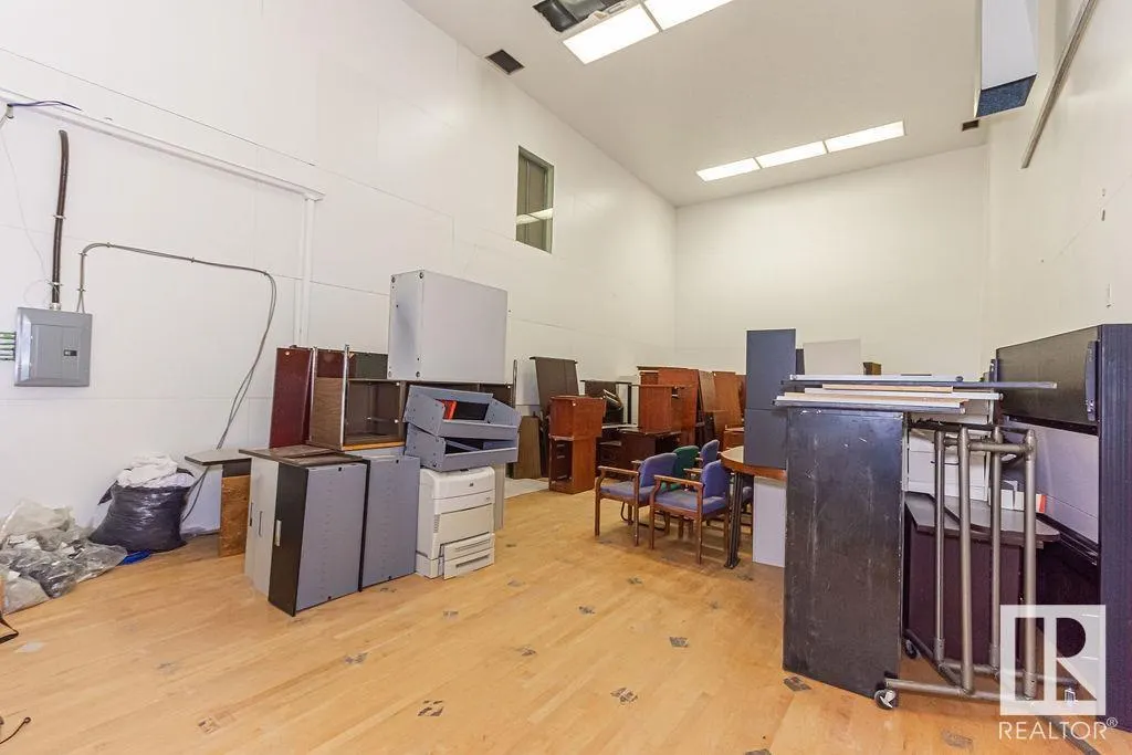 10508 107 Avenue