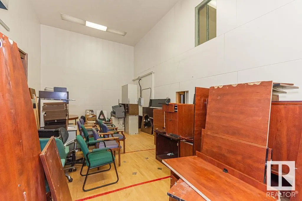10508 107 Avenue