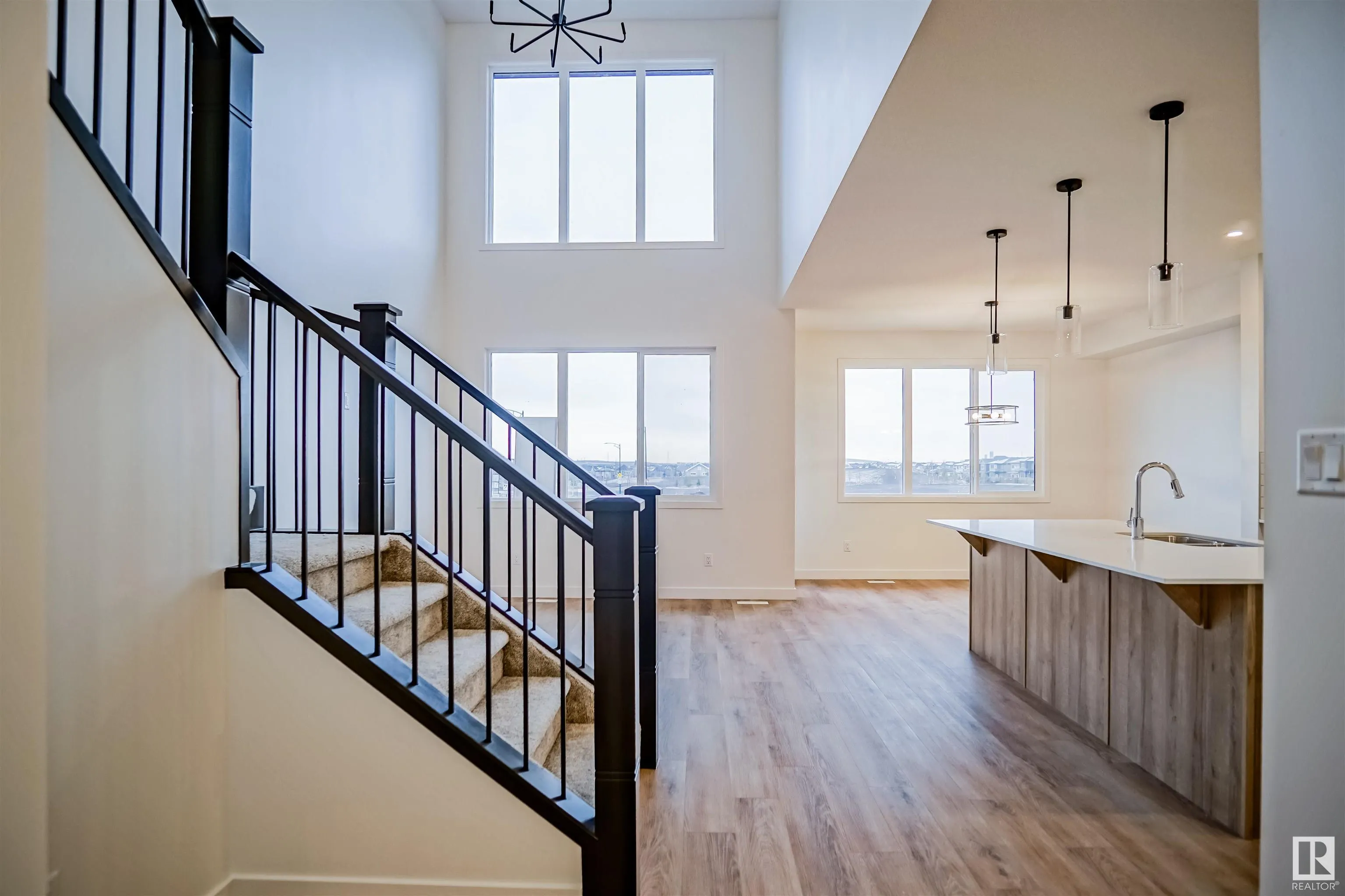 195 Caledon
