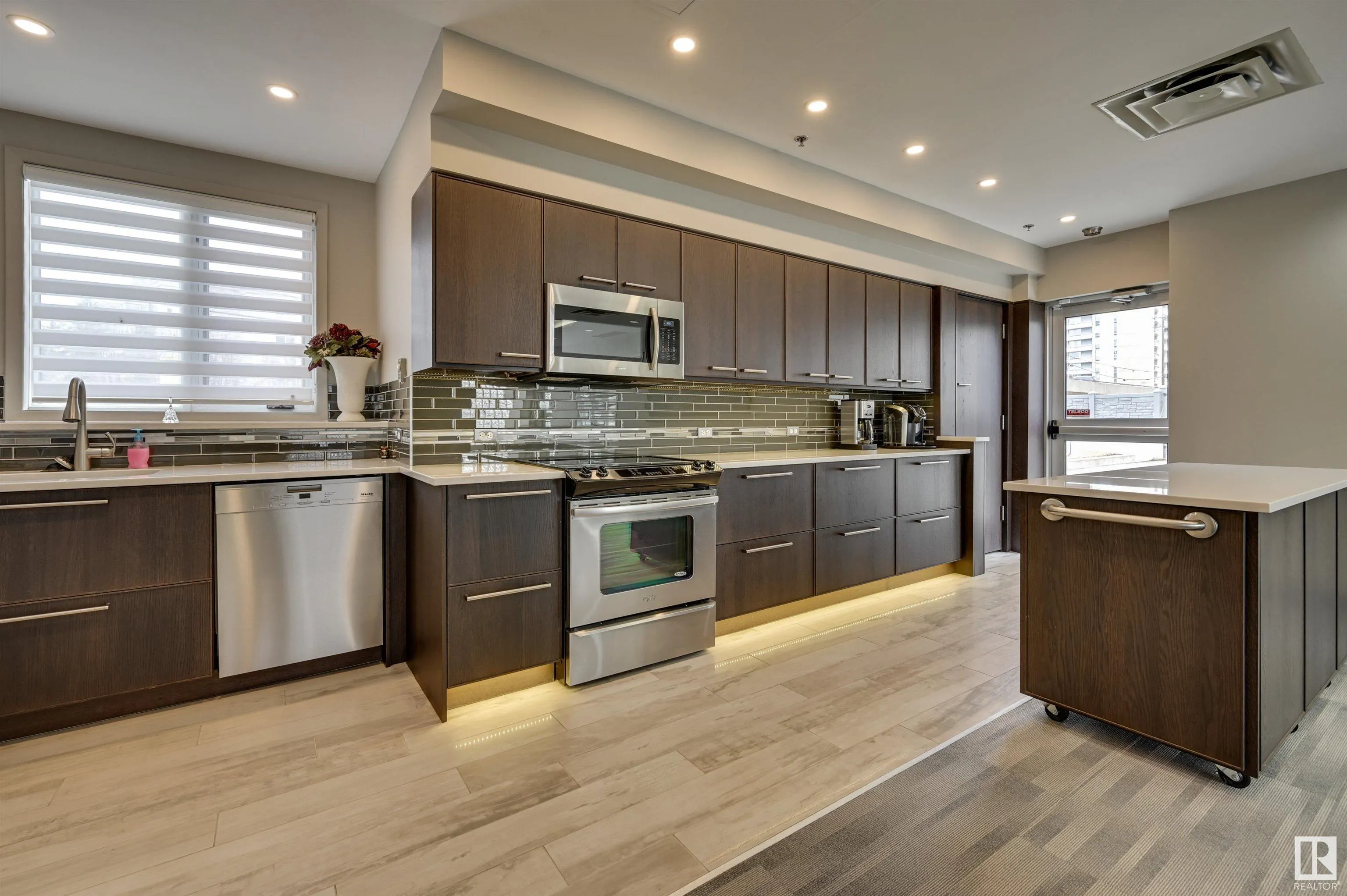 10731 SASKATCHEWAN Drive