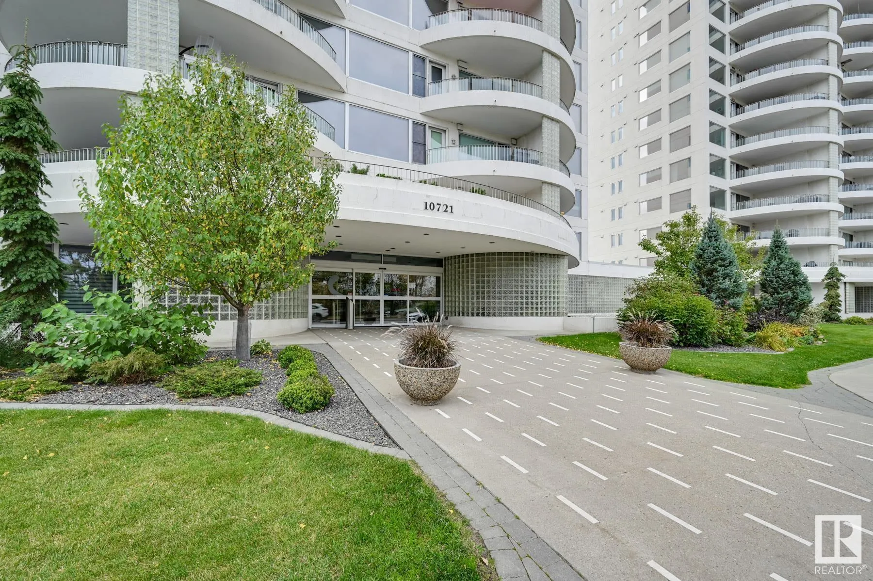 10731 SASKATCHEWAN Drive