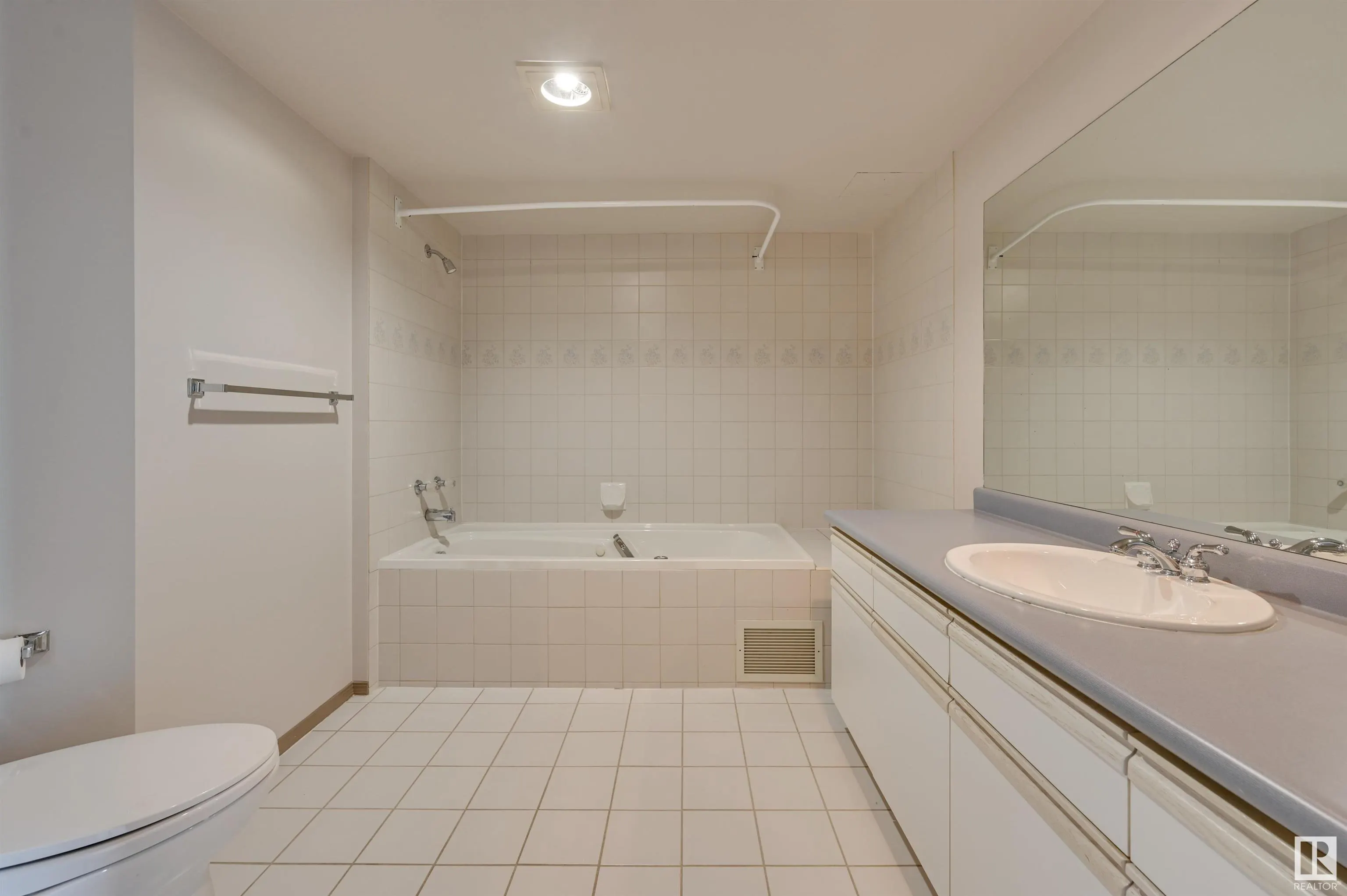 10731 SASKATCHEWAN Drive