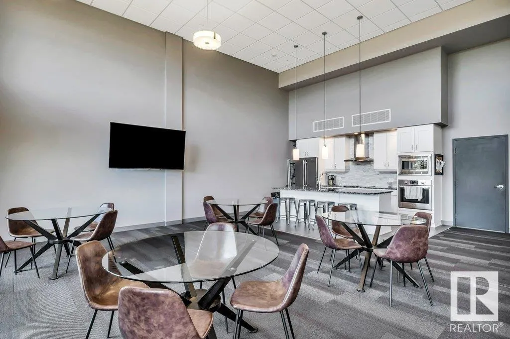 200 Bellerose Drive