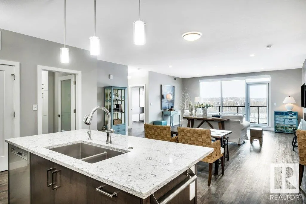 200 Bellerose Drive