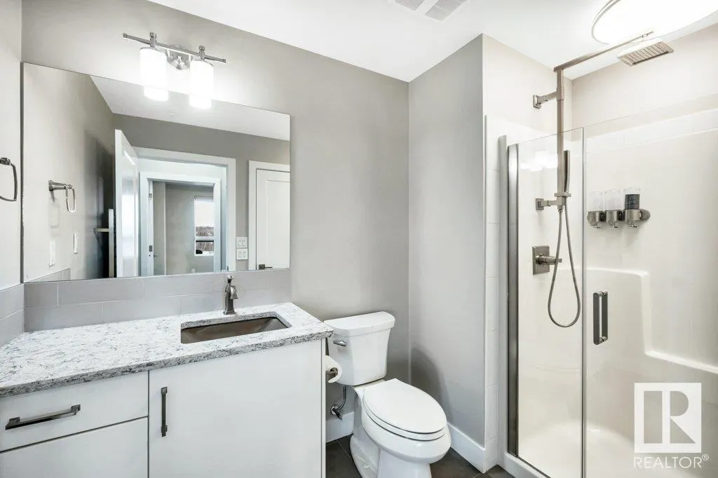 200 Bellerose Drive
