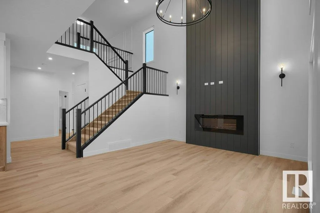 113 Edgefield Way