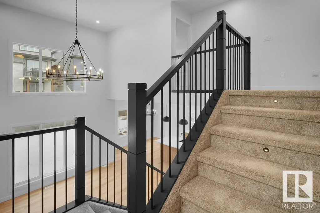 113 Edgefield Way