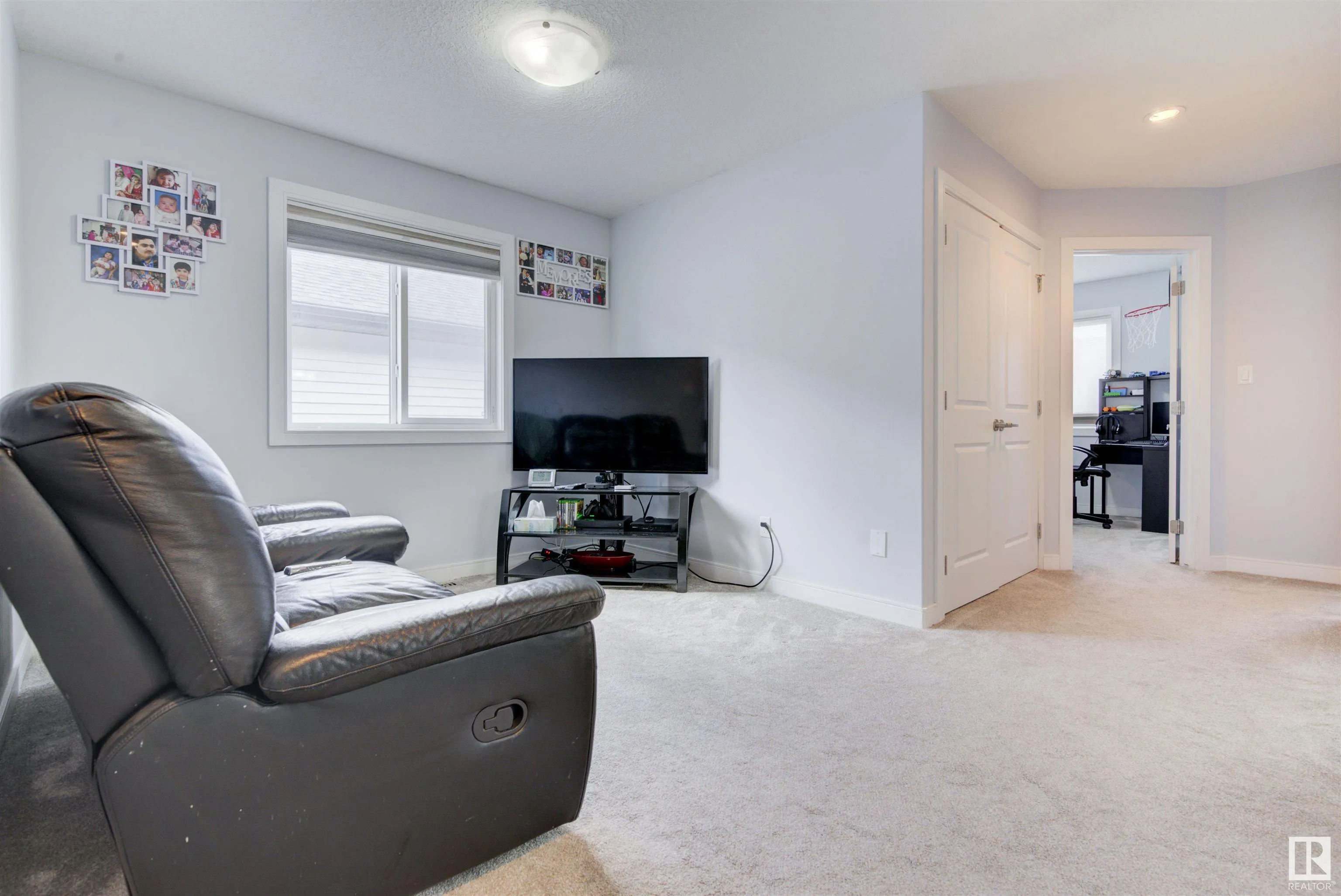 8452 CUSHING Court