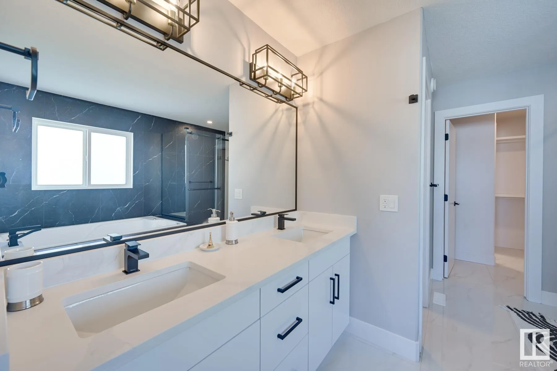1 Blackbird Bend