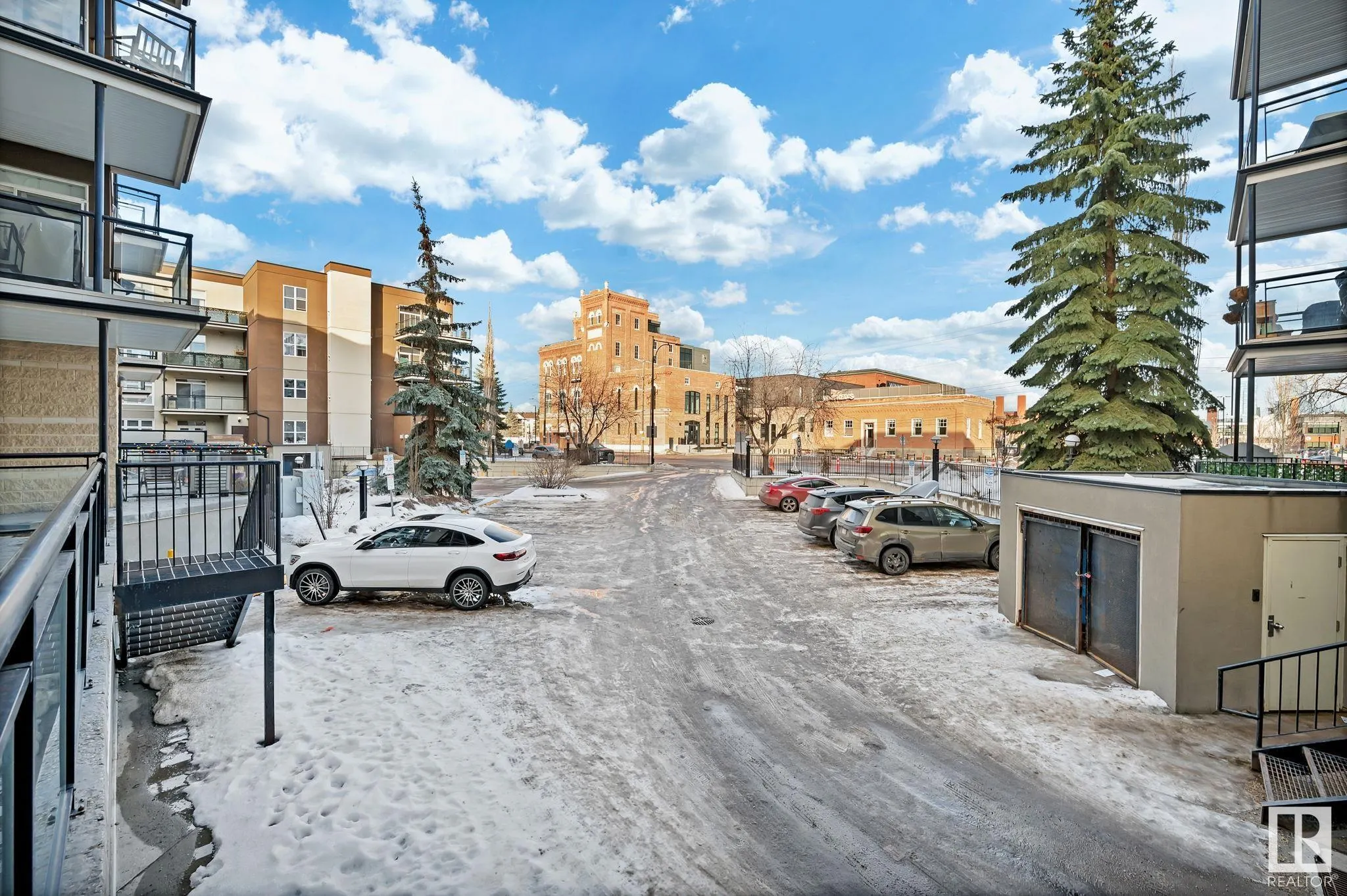 10403 122 Street