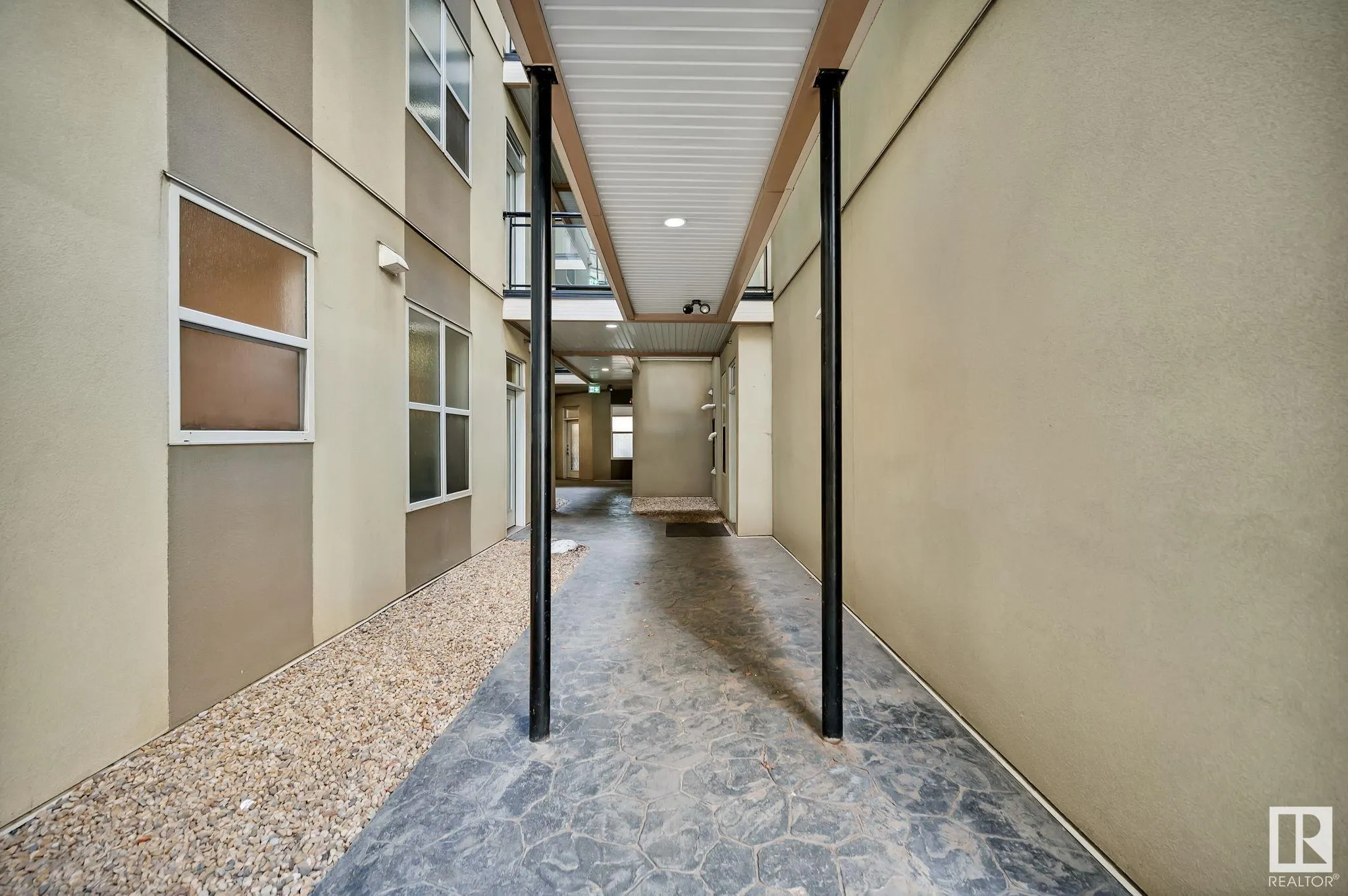 10403 122 Street