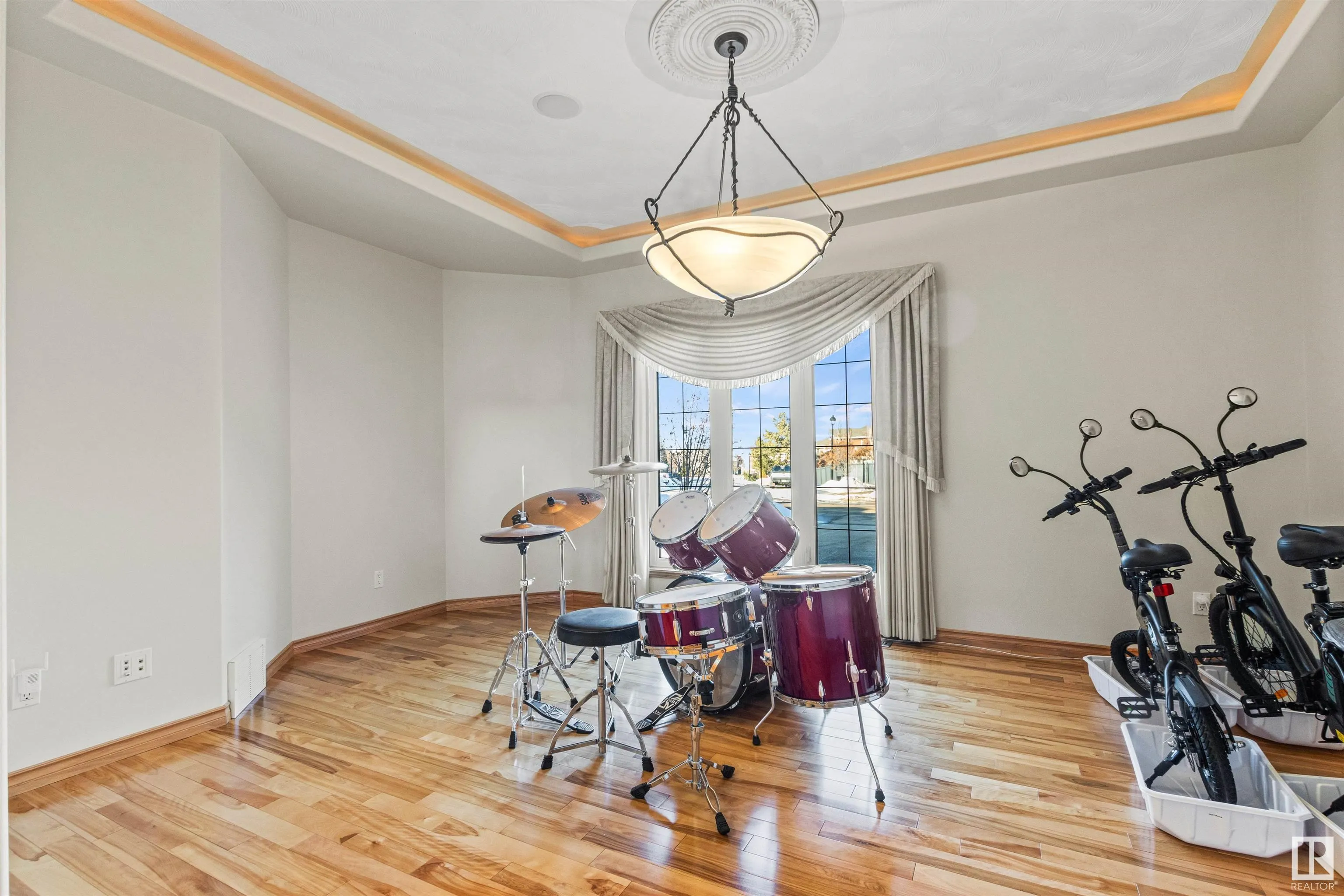 1061 TORY Road