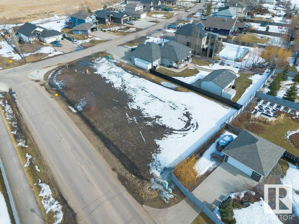 211 GREENFIELD Way