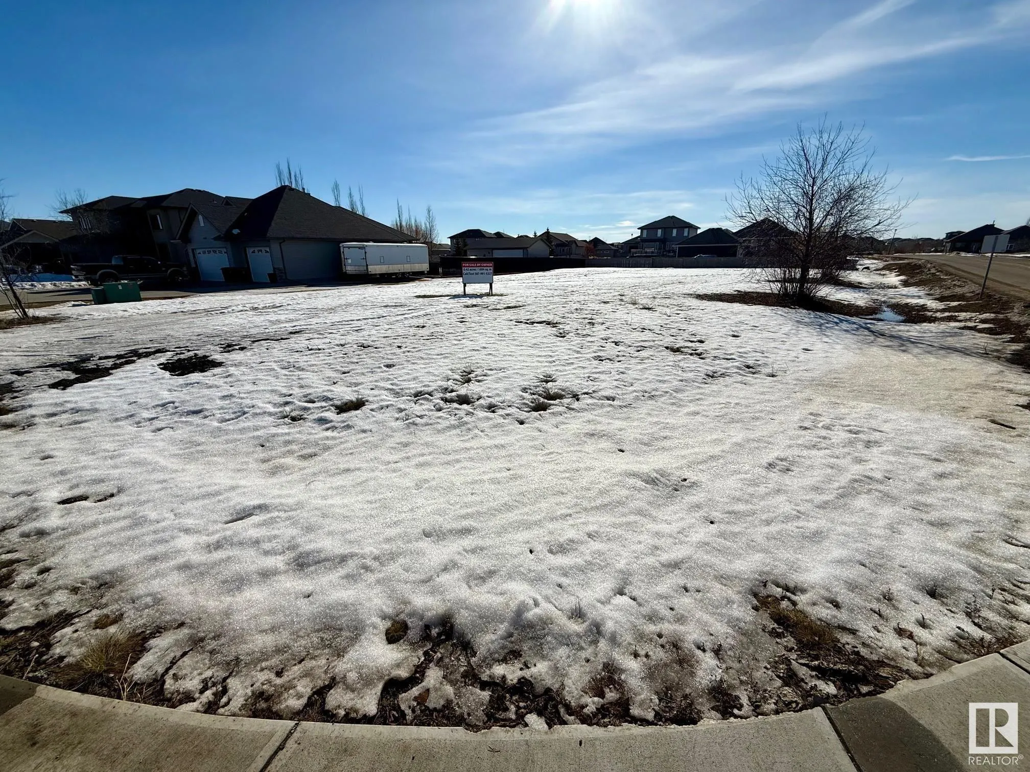 211 GREENFIELD Way