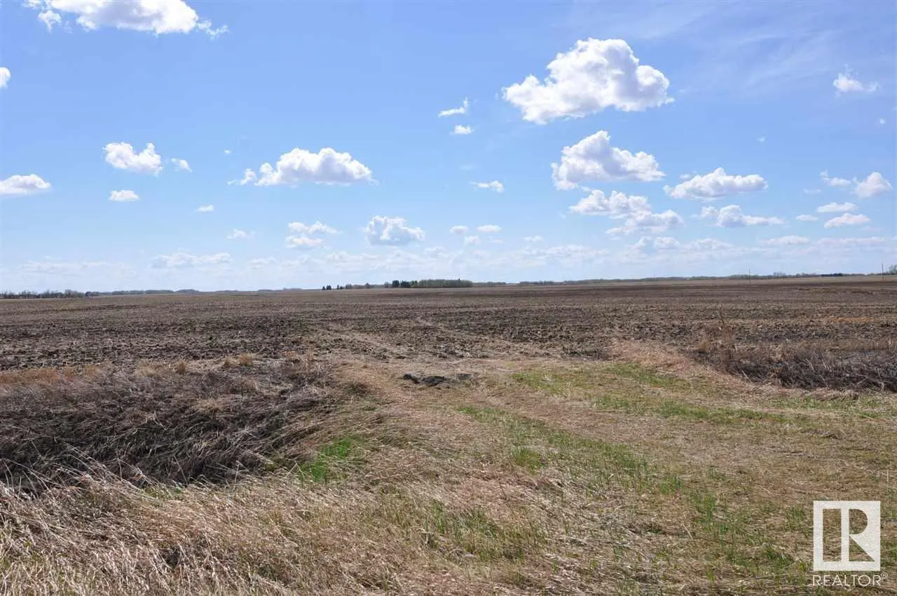 RR 261 TWP RD 570