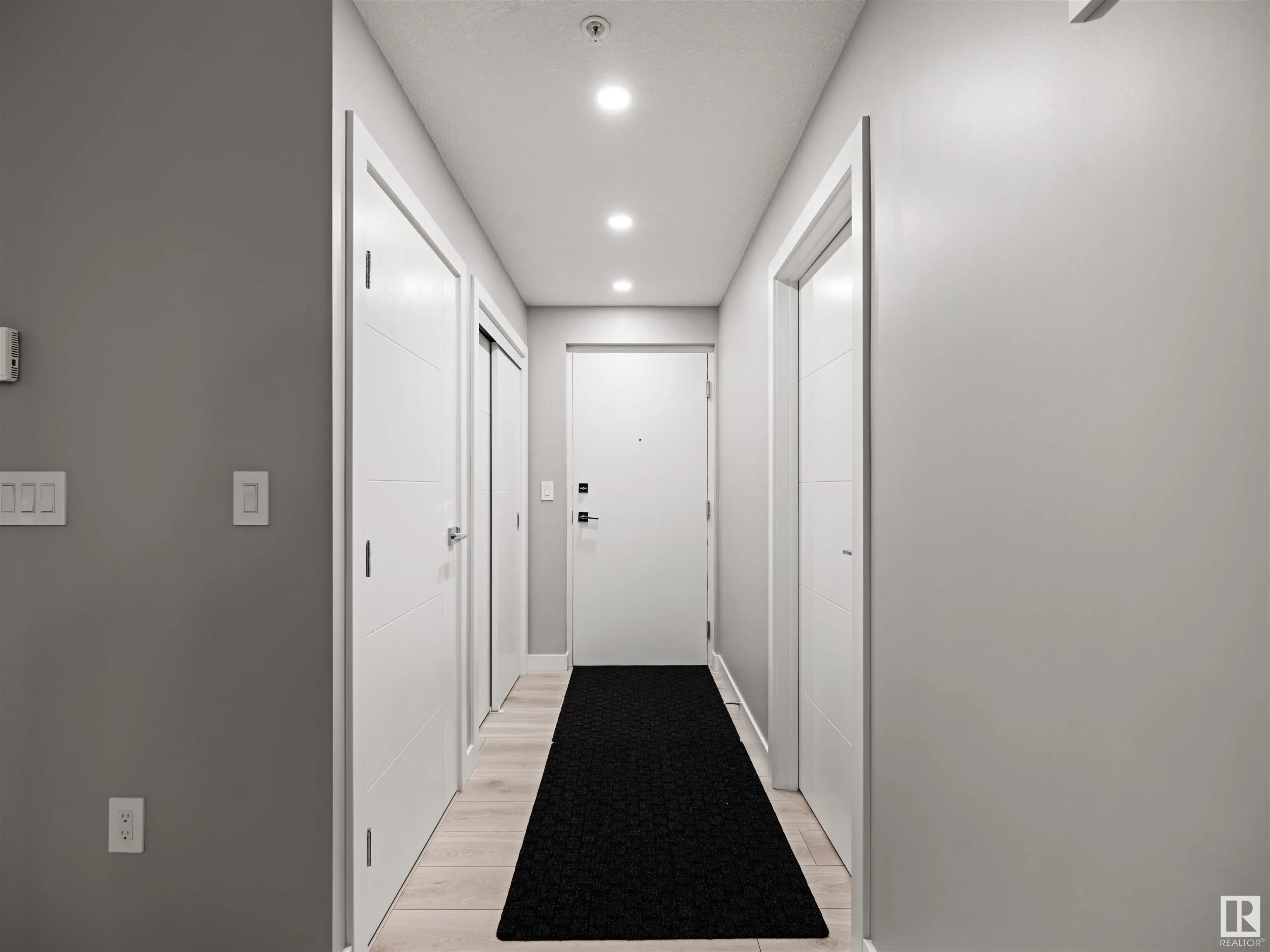 10180 103 Street