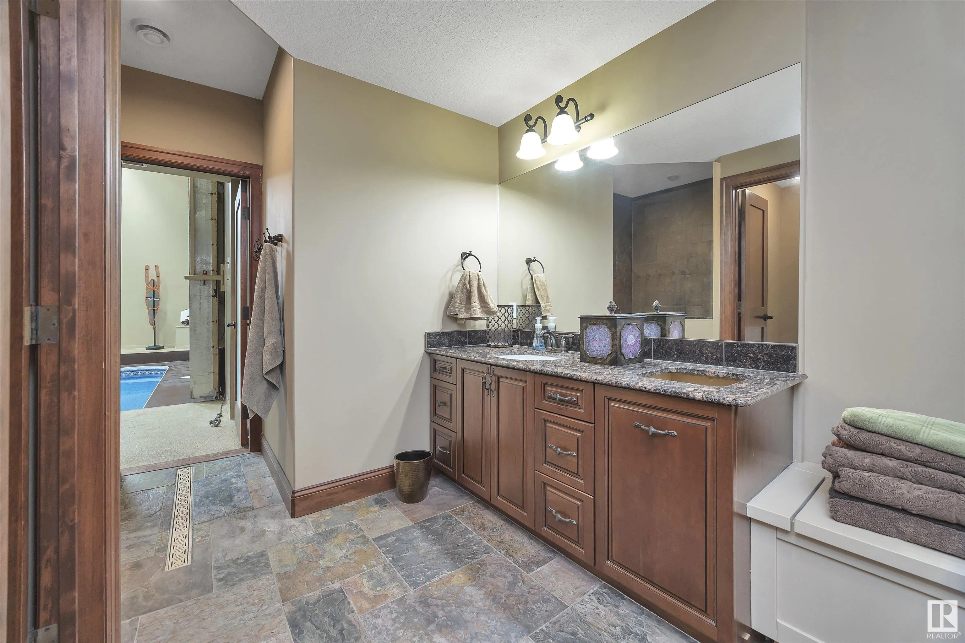 148 WINDERMERE Crescent