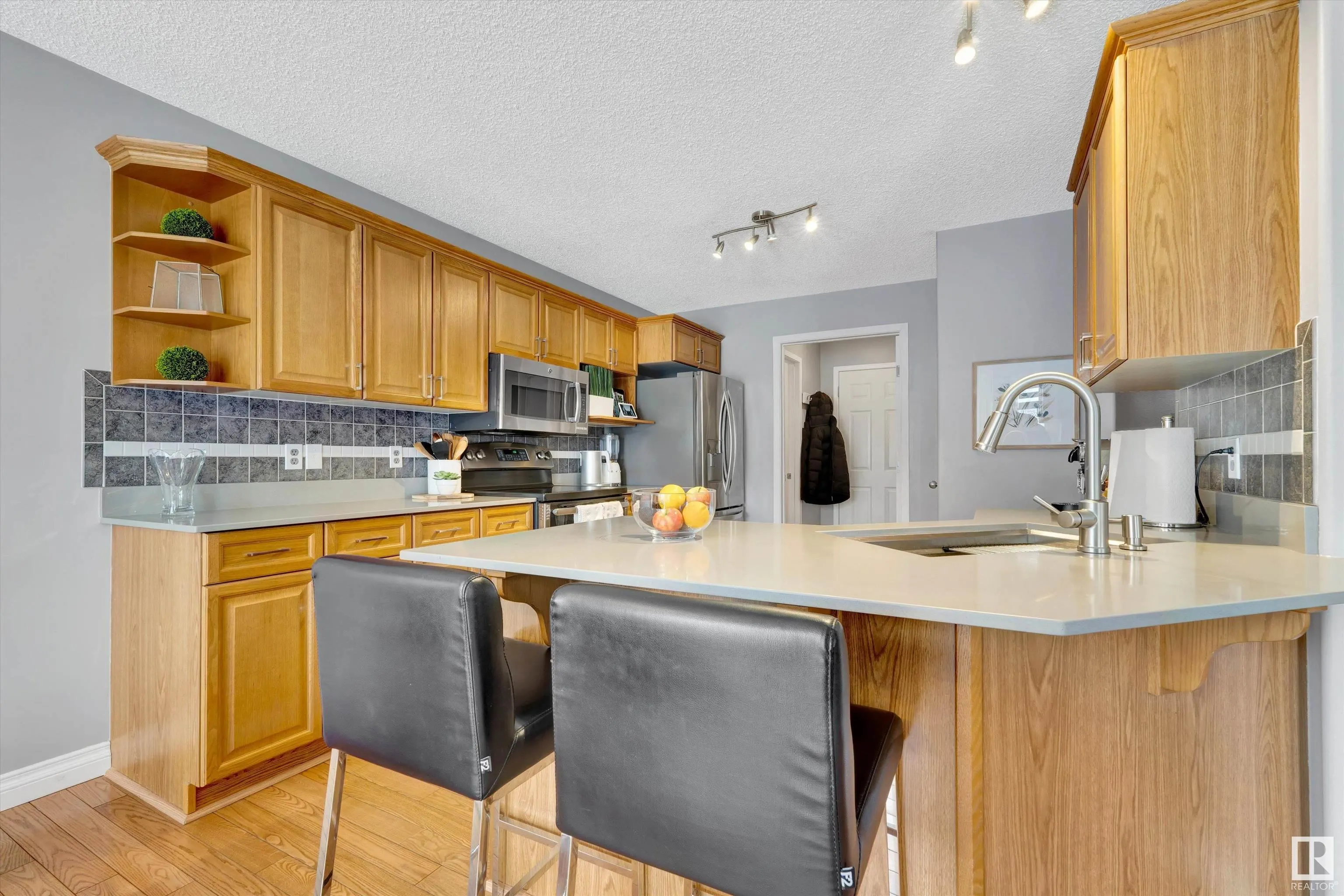 38 FOXBORO Grove