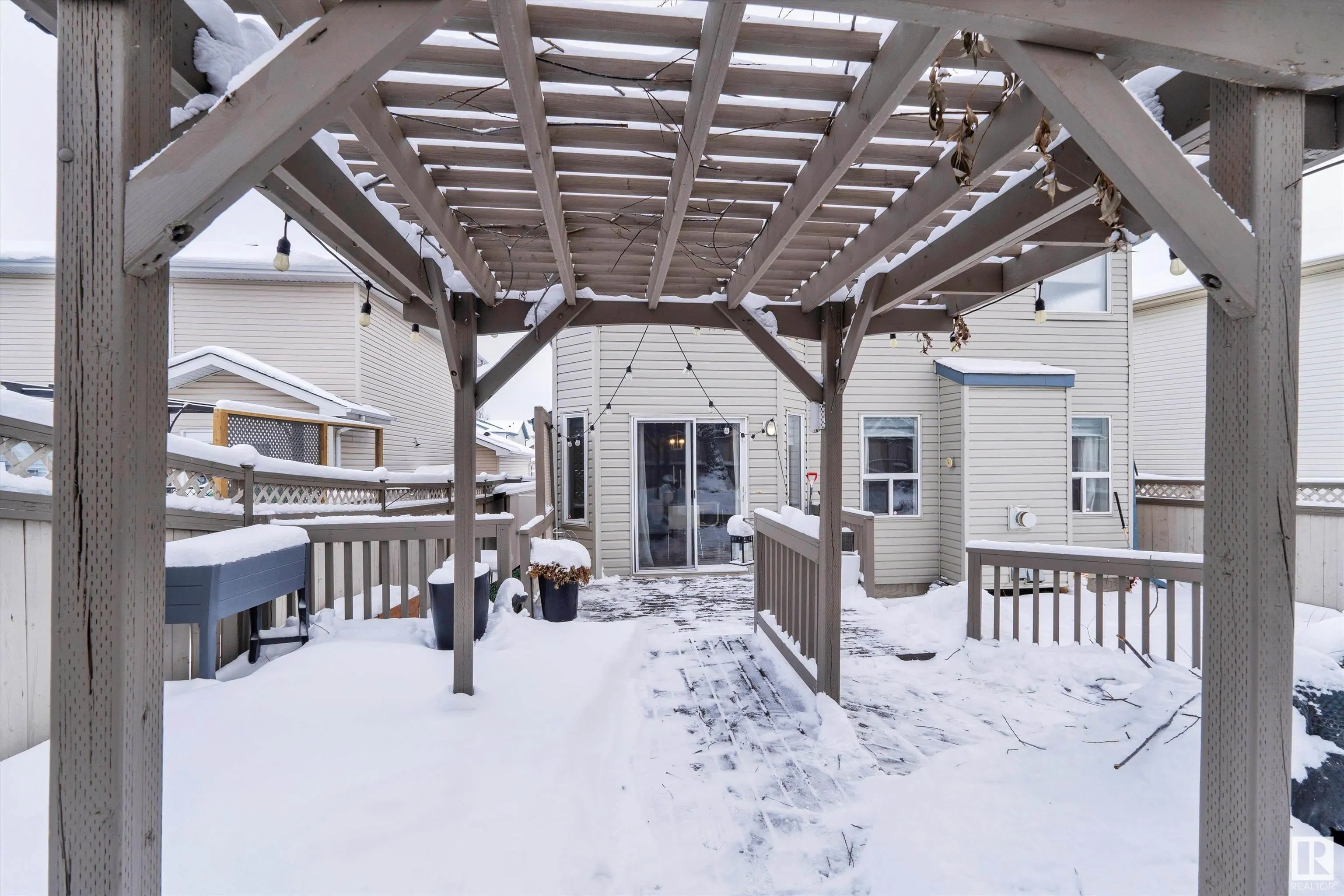 38 FOXBORO Grove