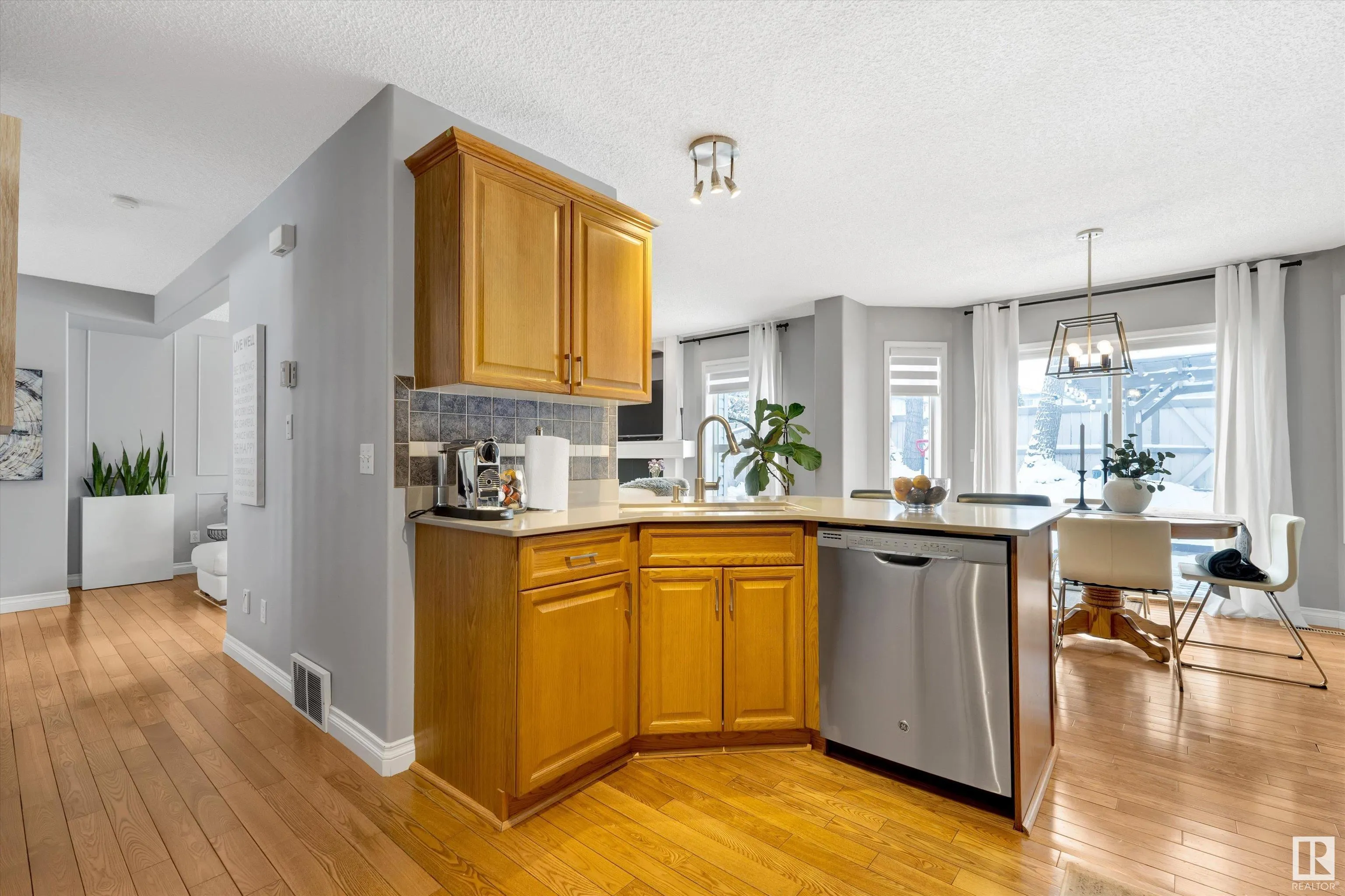 38 FOXBORO Grove