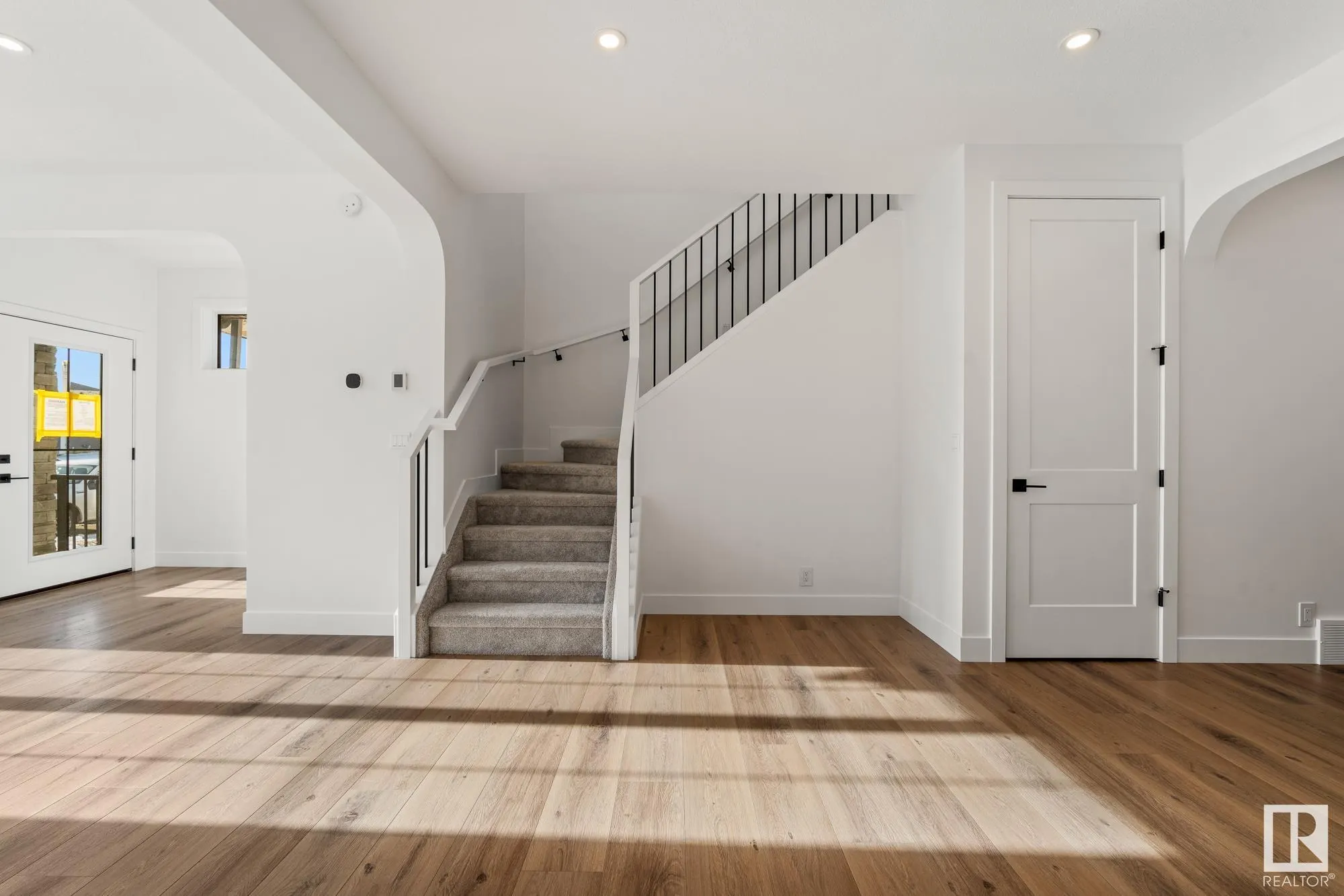 105 Newbury Ci