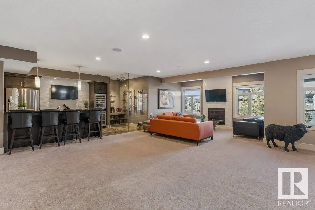 4096 WHISPERING RIVER Drive