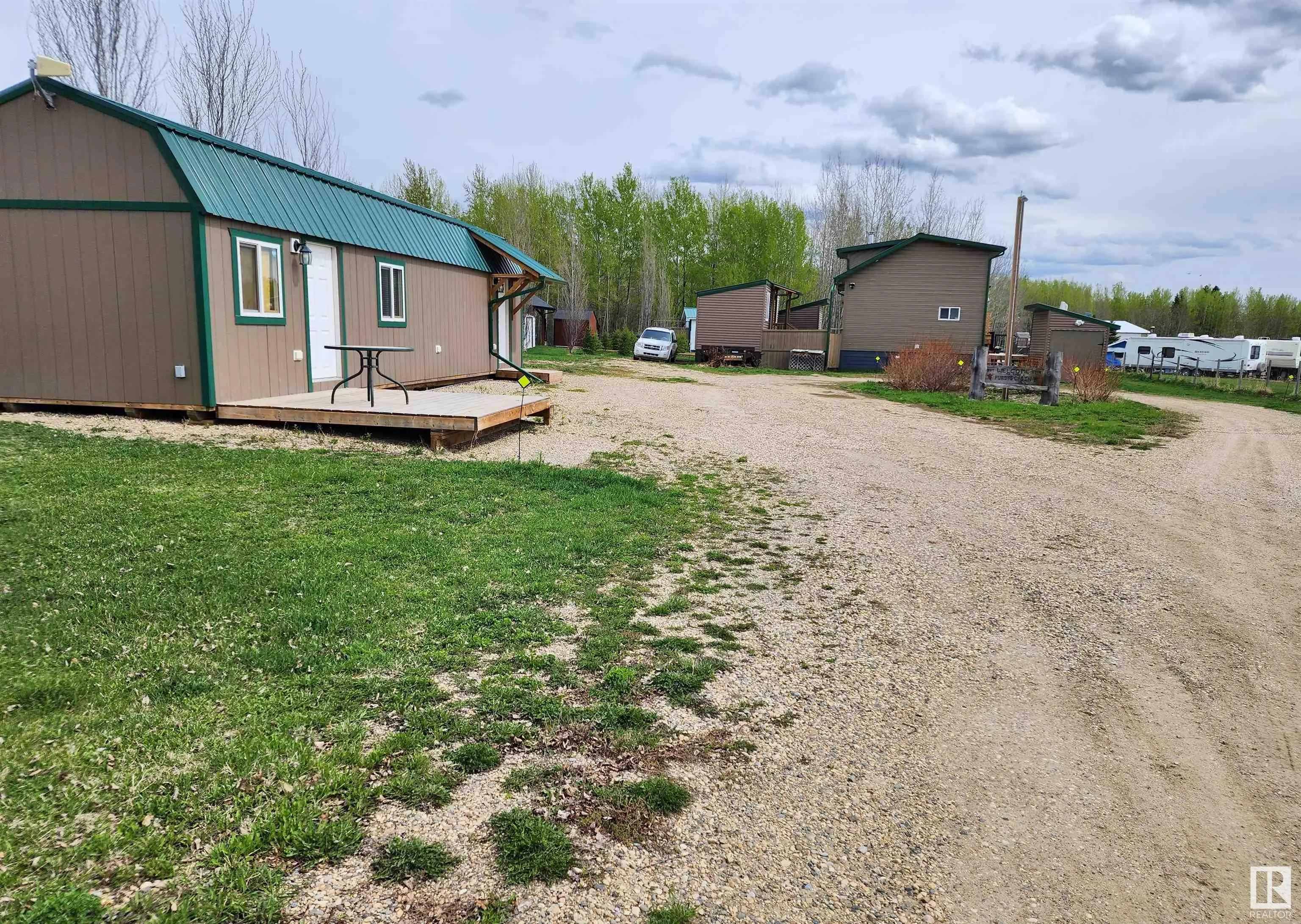 465044 RGE ROAD 60