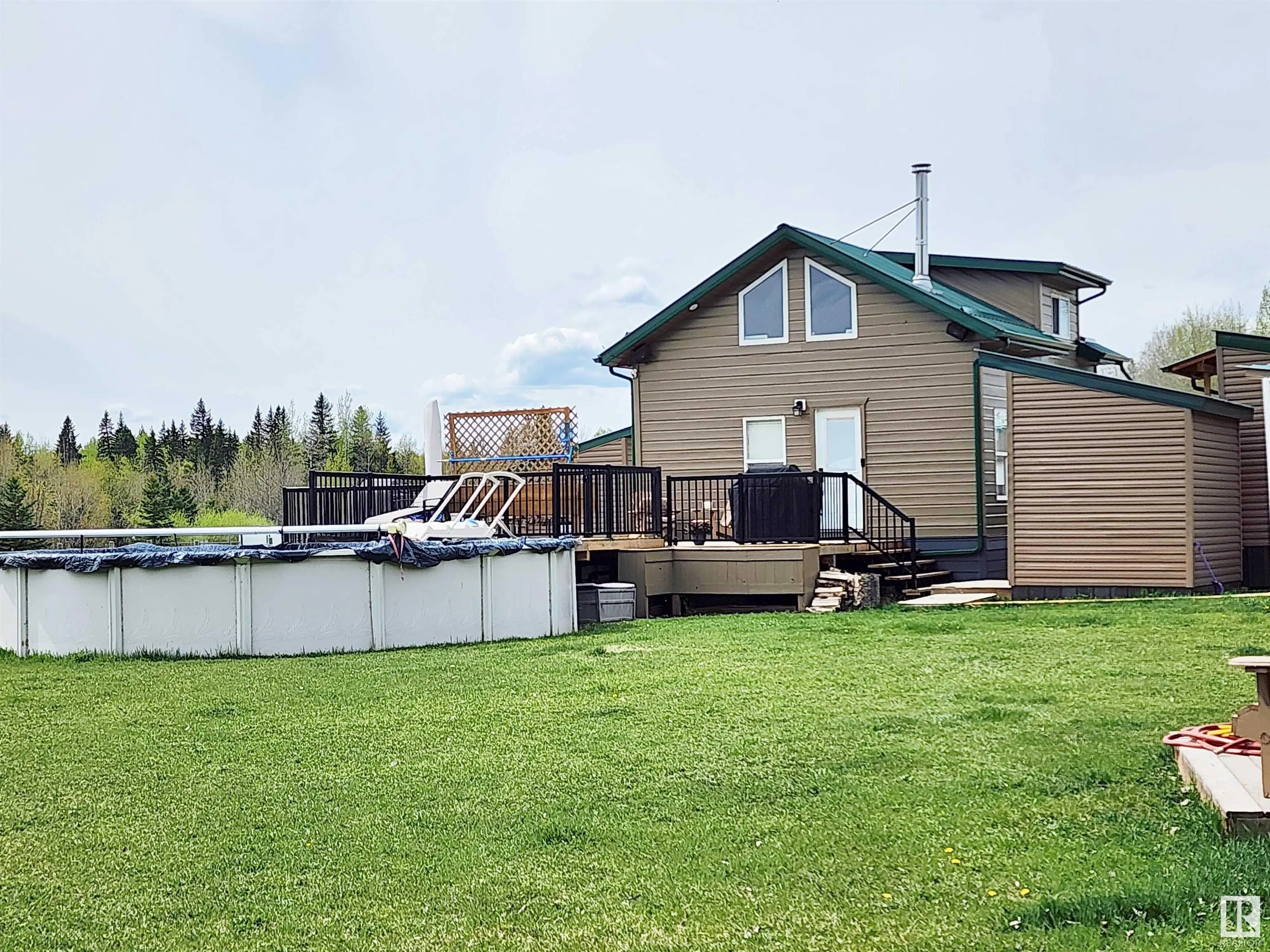 465044 RGE ROAD 60