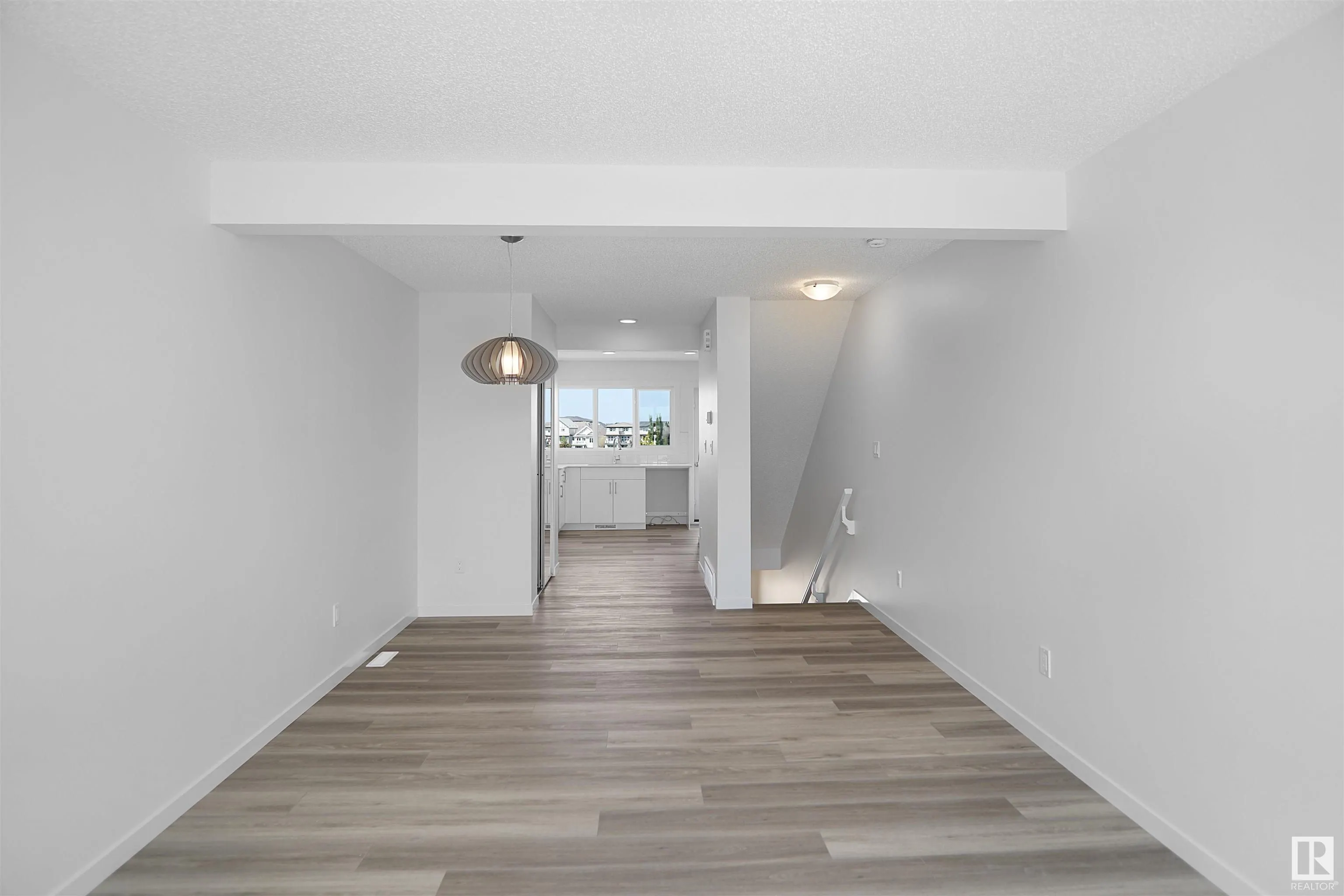 1025 Secord Promenade