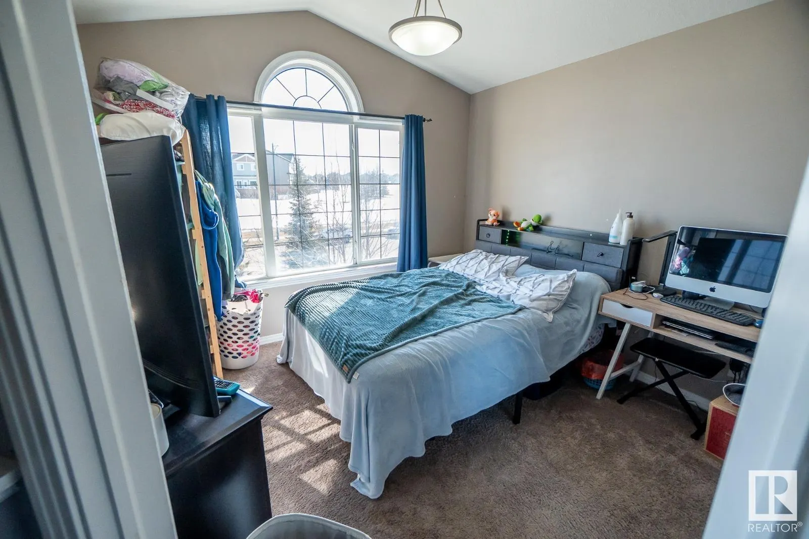 #20 Spruce Boulevard