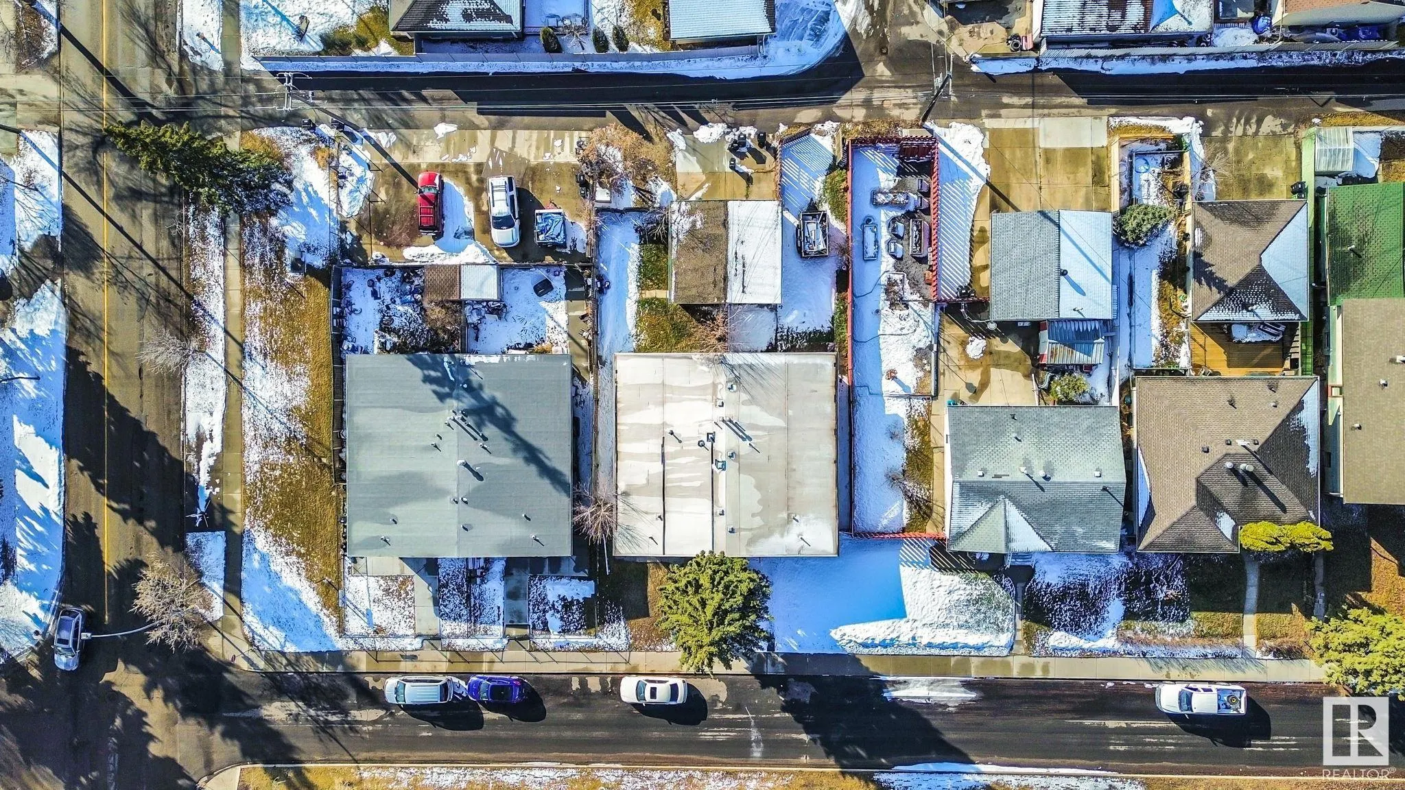 7608/7610 75 Street