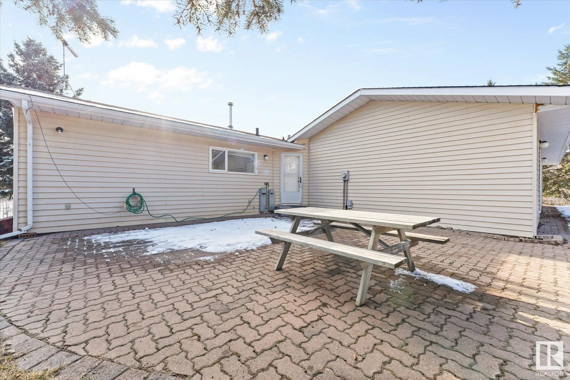 2103 TWP ROAD 525 B
