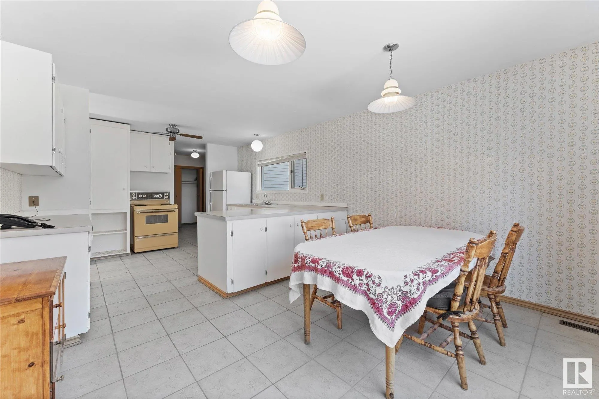 2103 TWP ROAD 525 B