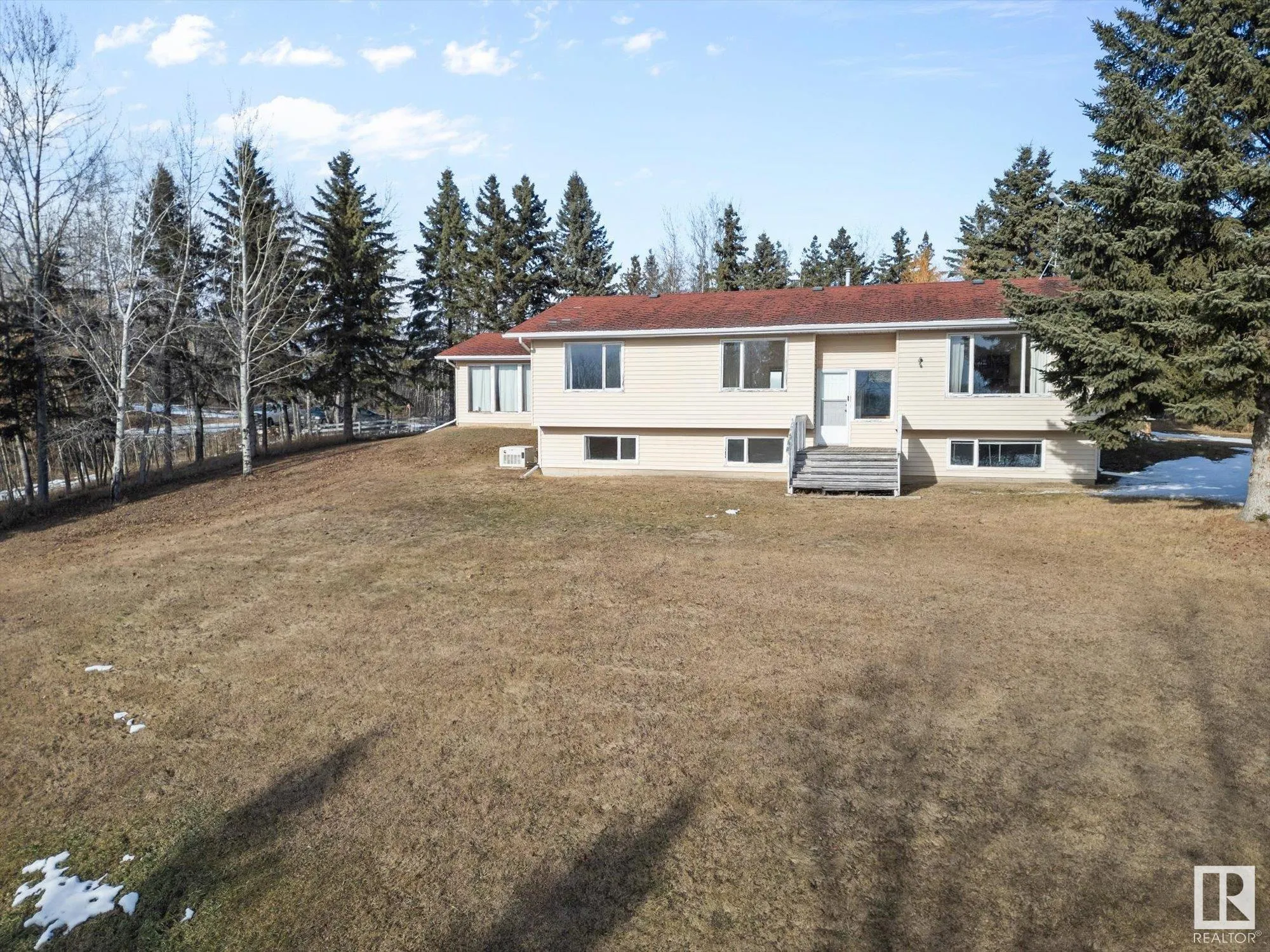 2103 TWP ROAD 525 B