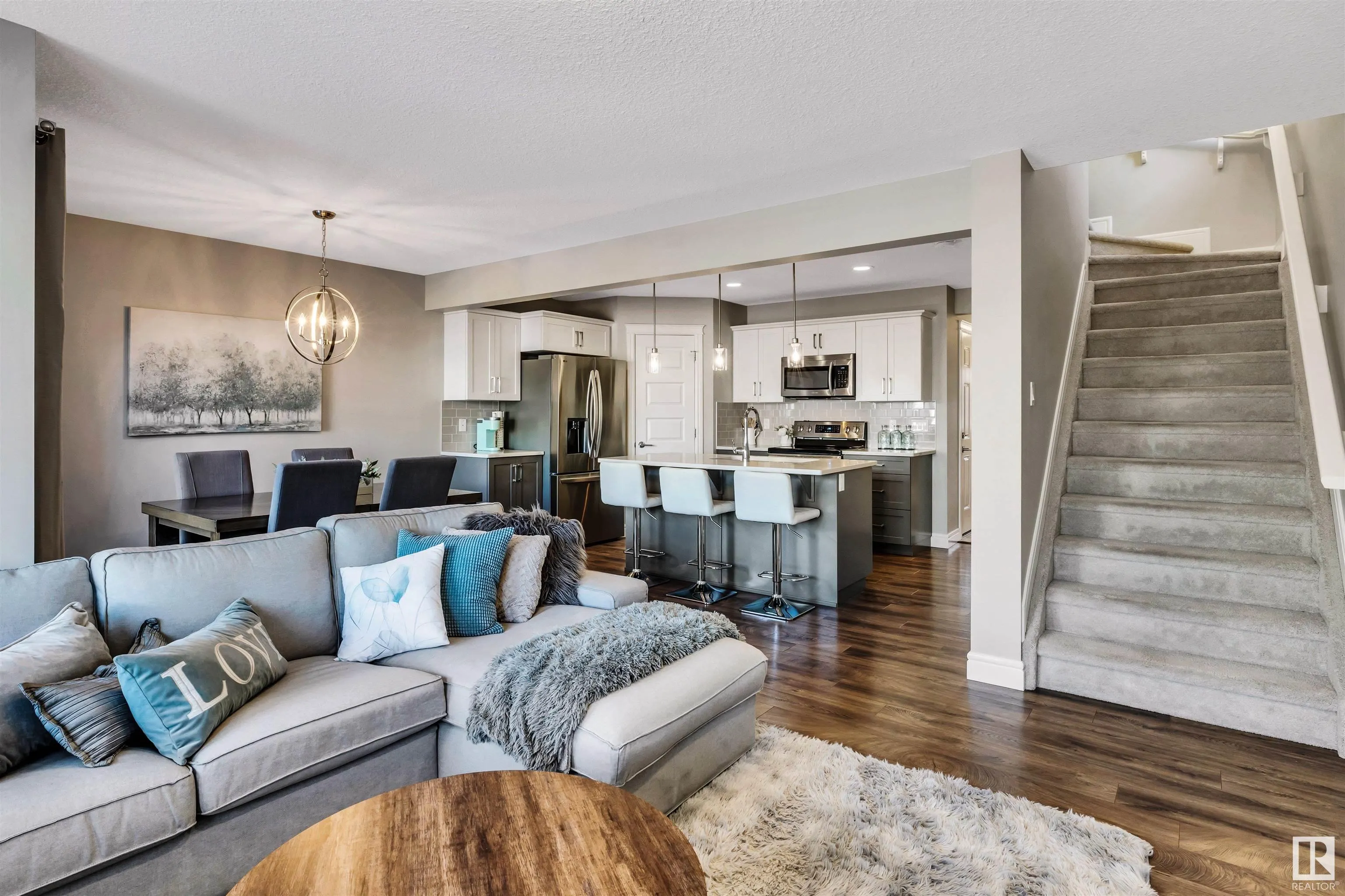 823 CAVANAGH Heath